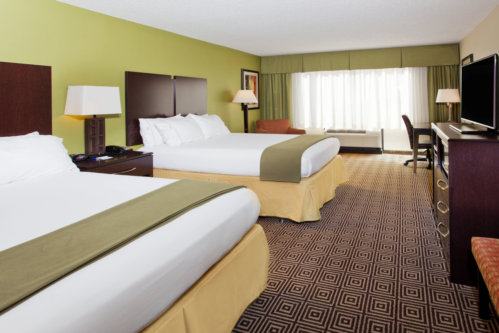 Holiday Inn Express & Suites Rome-East by IHG