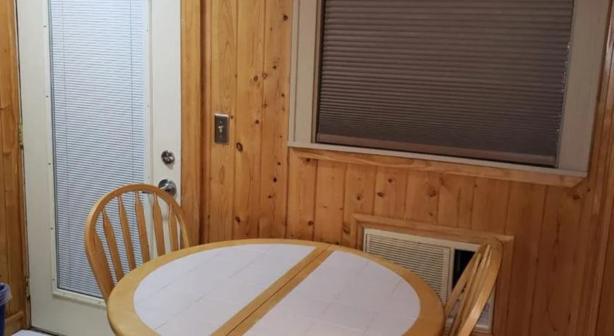 The Willard Munger Inn