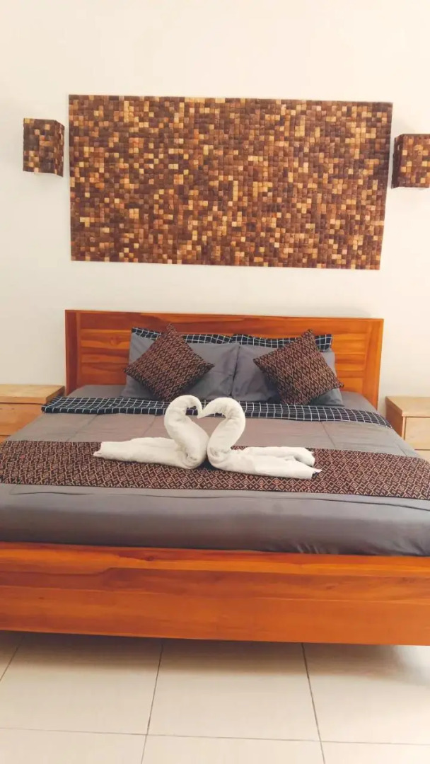 Surf Retreat Villa Sari