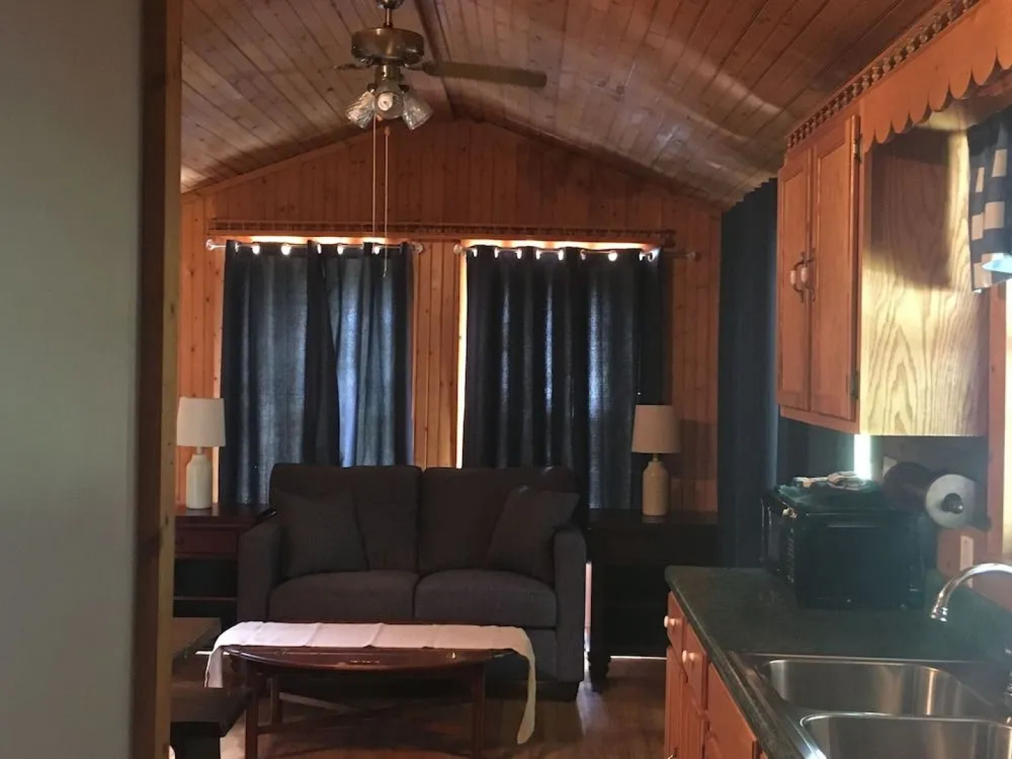 Smoky View Cottages & RV Resorts