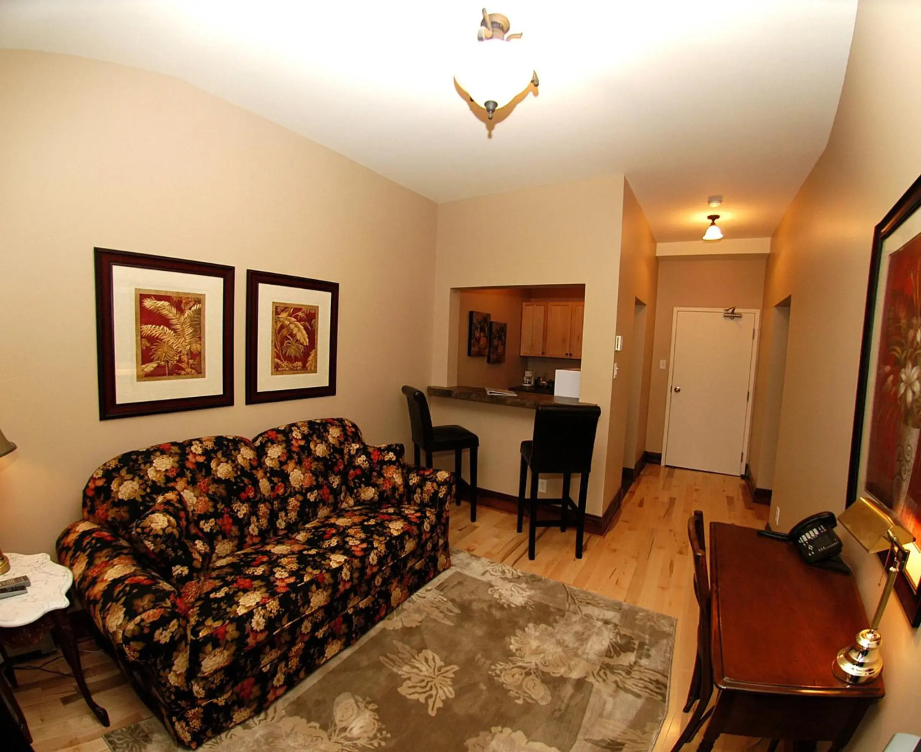 Spanish Bay Inn, CANADA