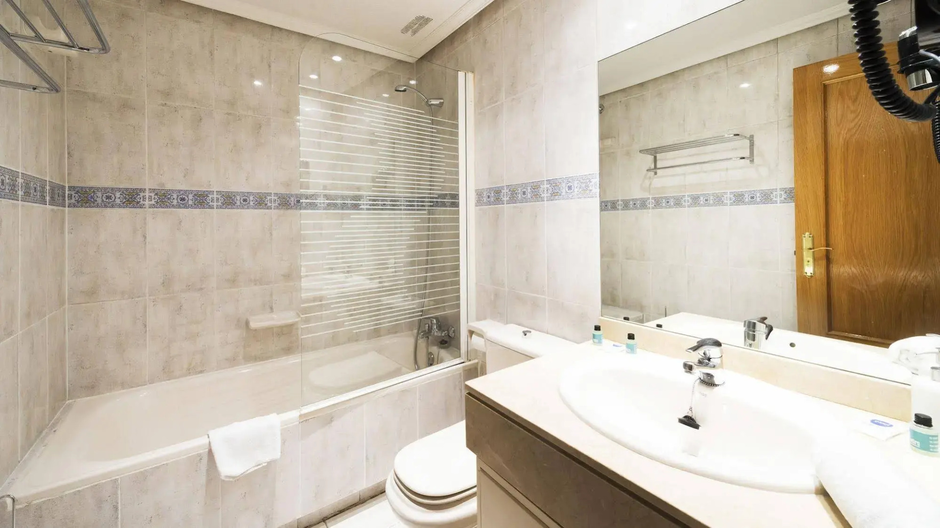 WooTravelling Plaza de Oriente HOMTELS