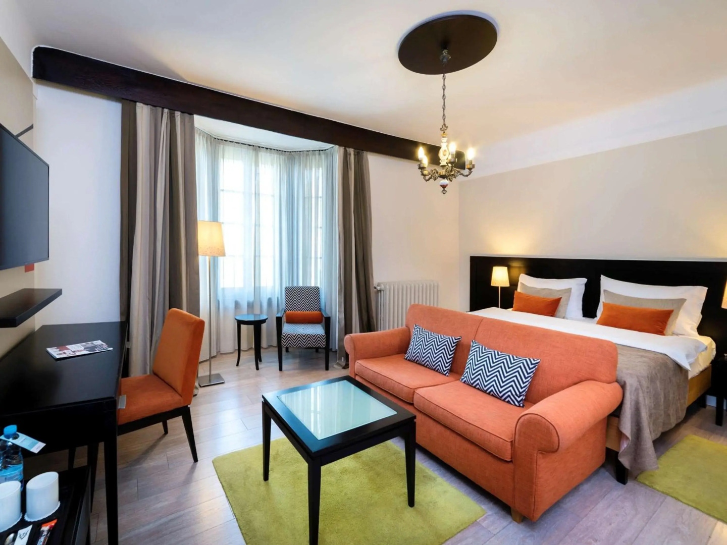 Отель Mercure Belgrade Excelsior