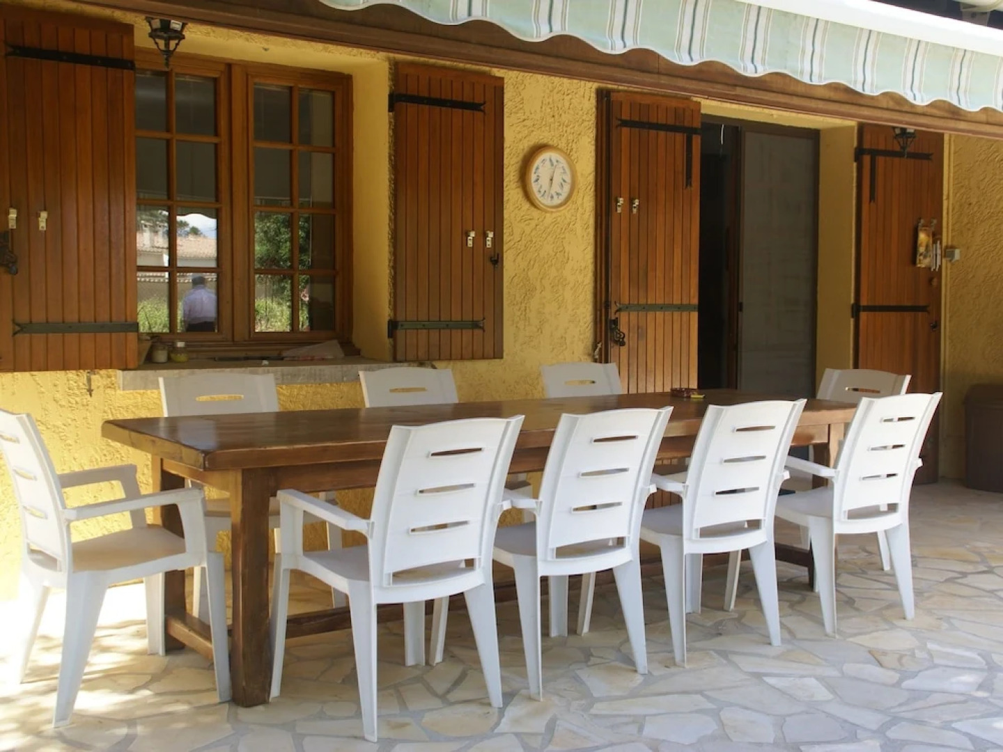 Stunning Villa in Sorgues With Swimming Pool