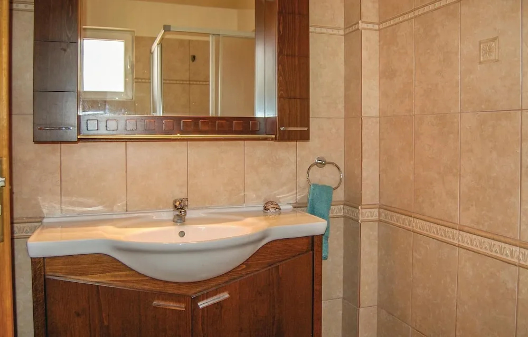 Stunning Home in Livanates With 2 Bedrooms