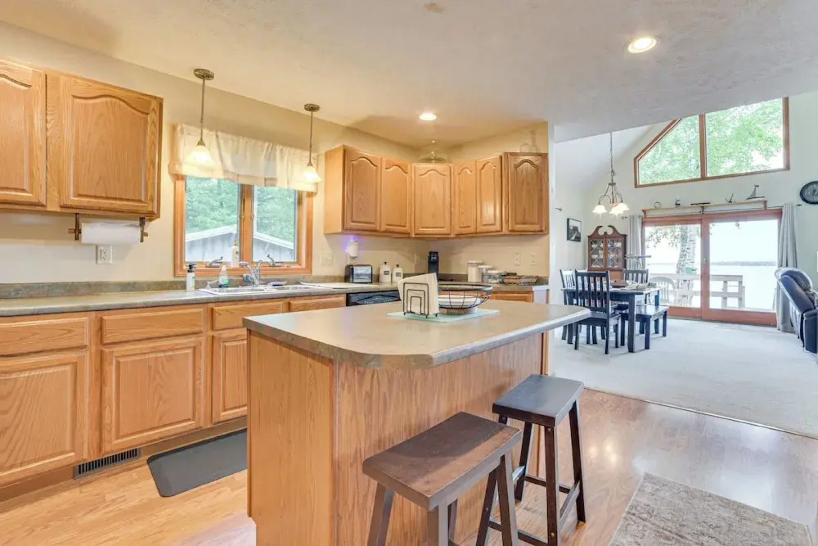 < 2 Mi to Brimley State Park: Lake Superior Home