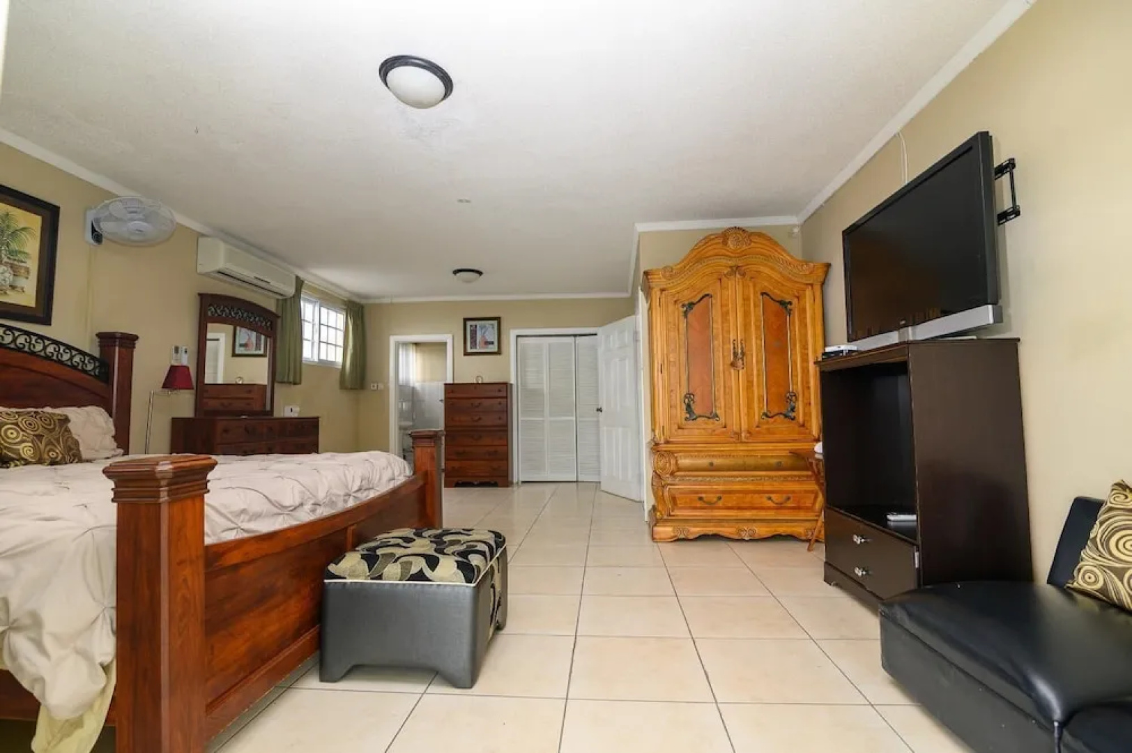 Look Out Point (Apartment with King Bed)