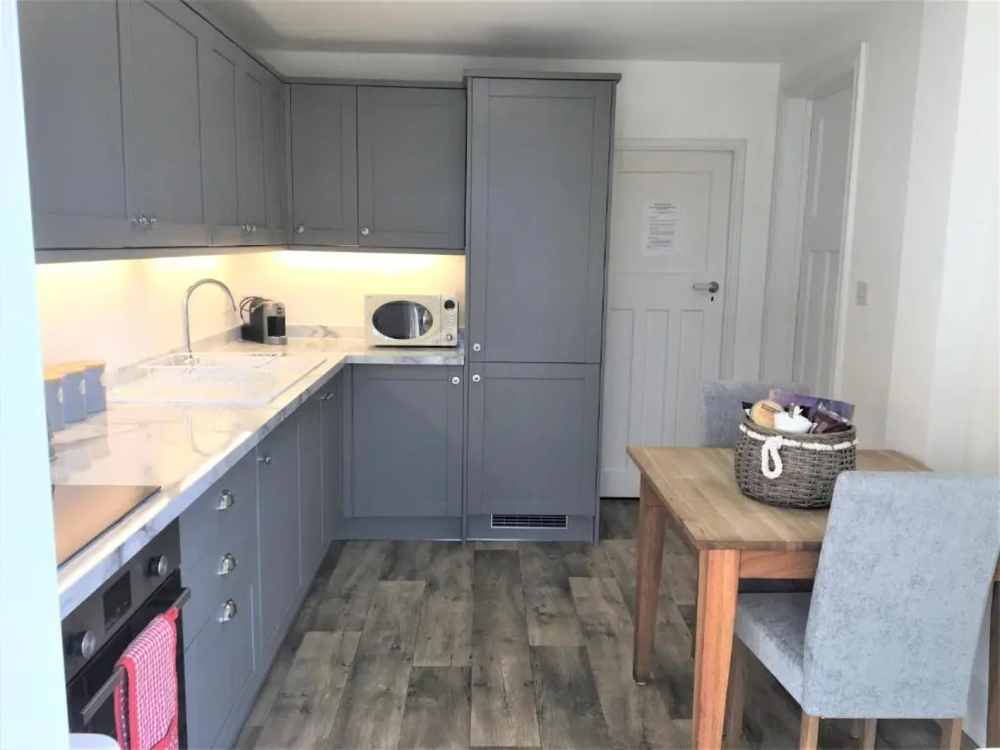 Fring House Apartment