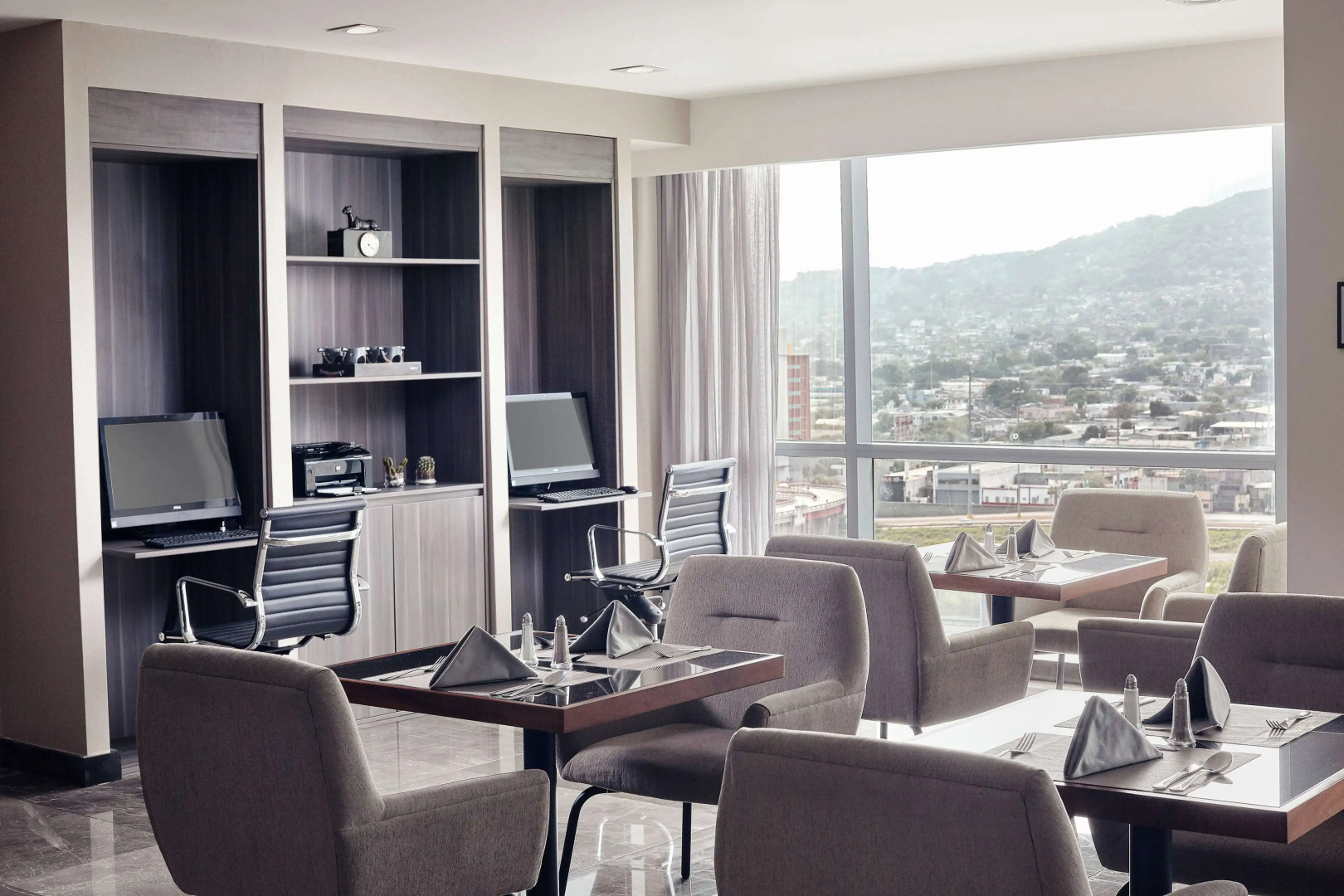 Wyndham Monterrey Ambassador Centro