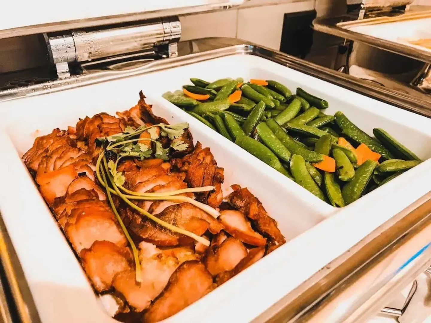 Atour Hotel Swimming Beach Qinglv Road Zhuhai