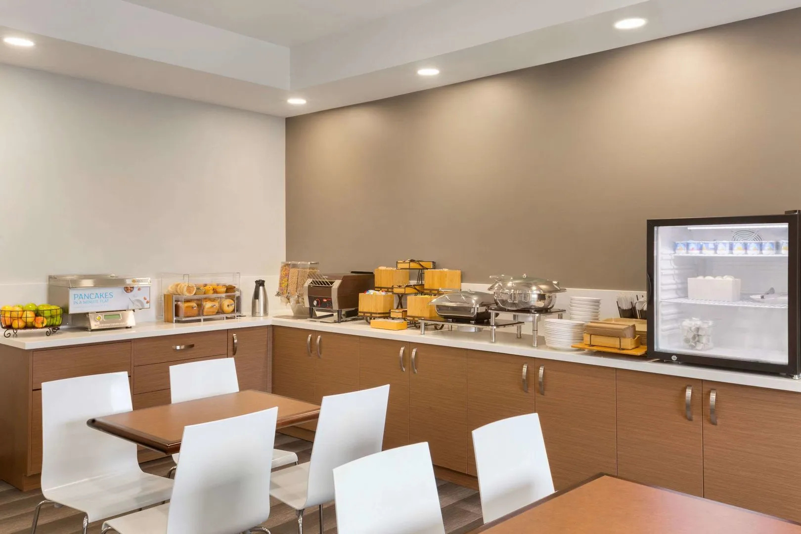 Microtel Inn & Suites by Wyndham Ladysmith Oyster Bay