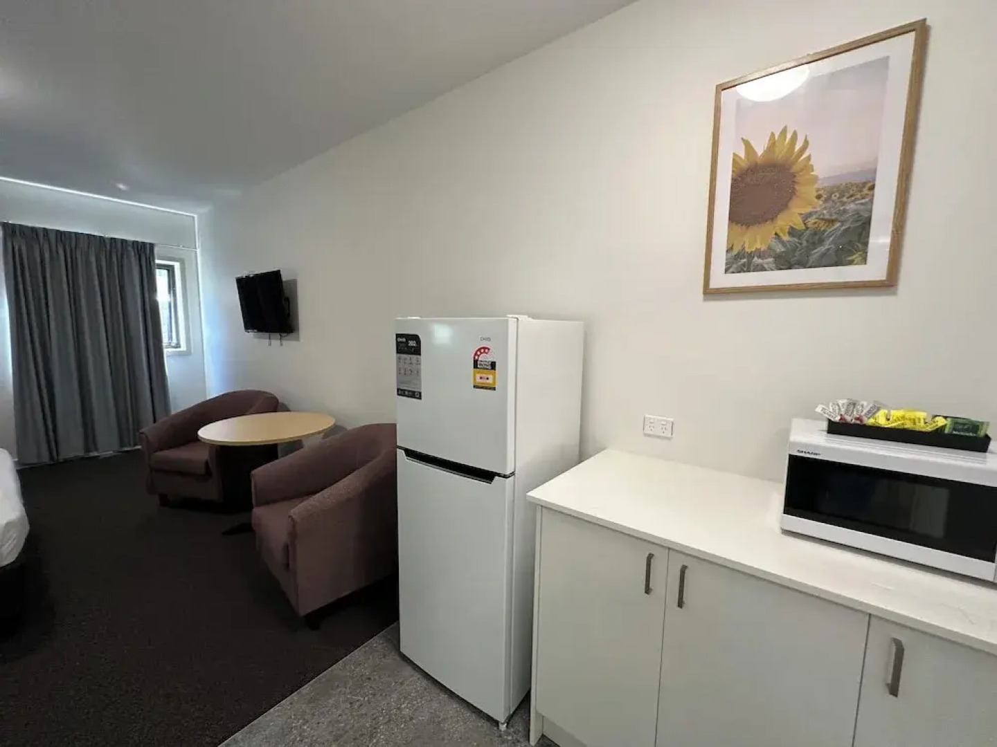 Travellers Motor Village