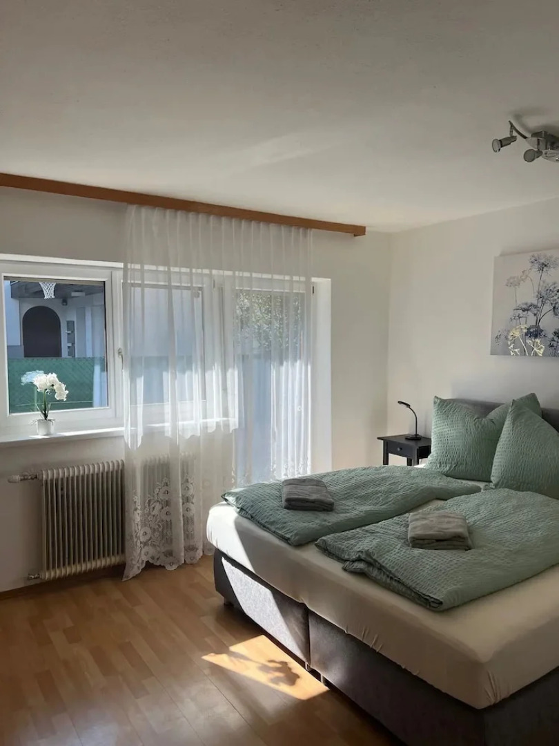 Apartment mit Gartenblick