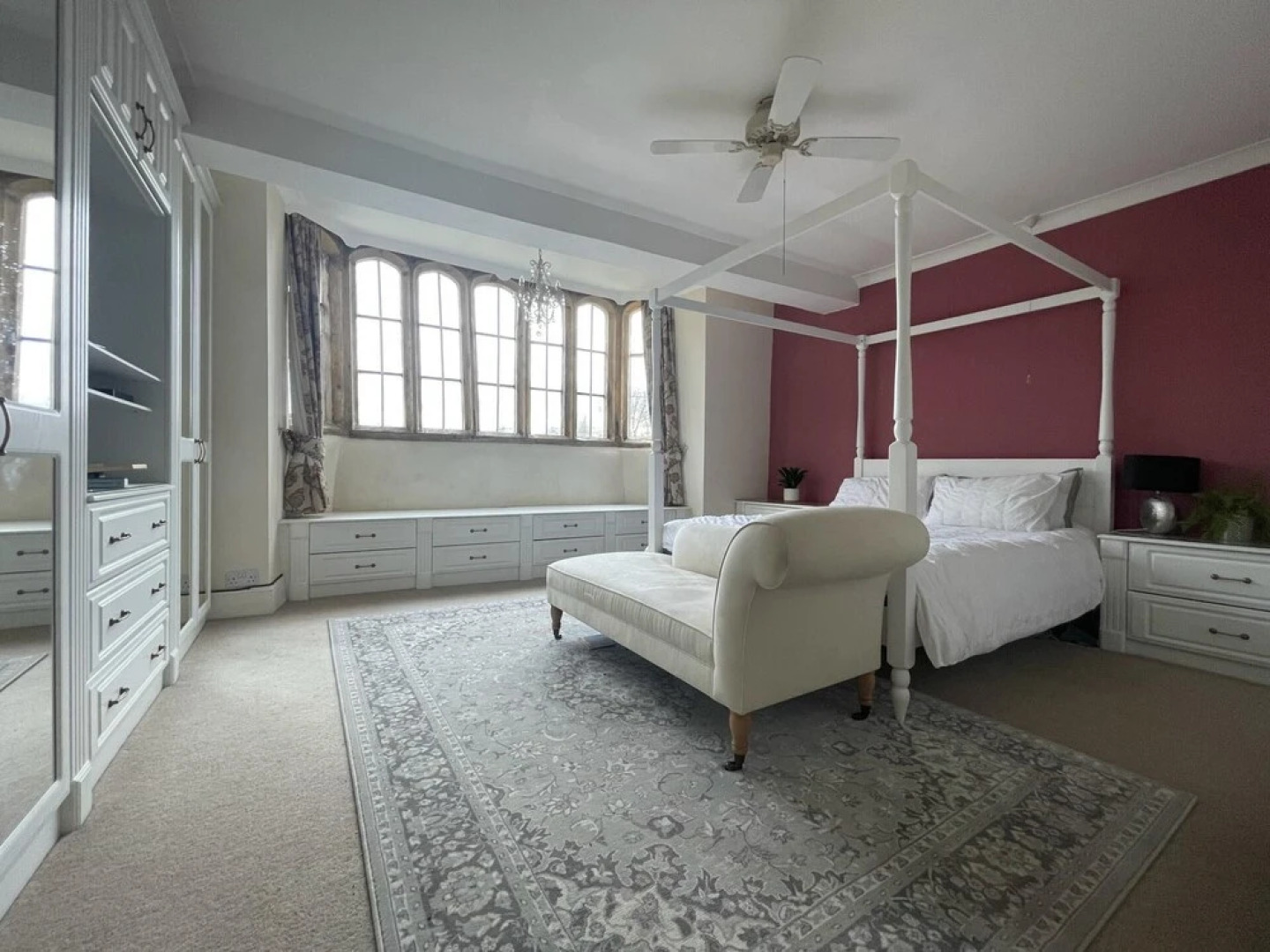 Lovely 5-bed House Near Ilminster and for Families