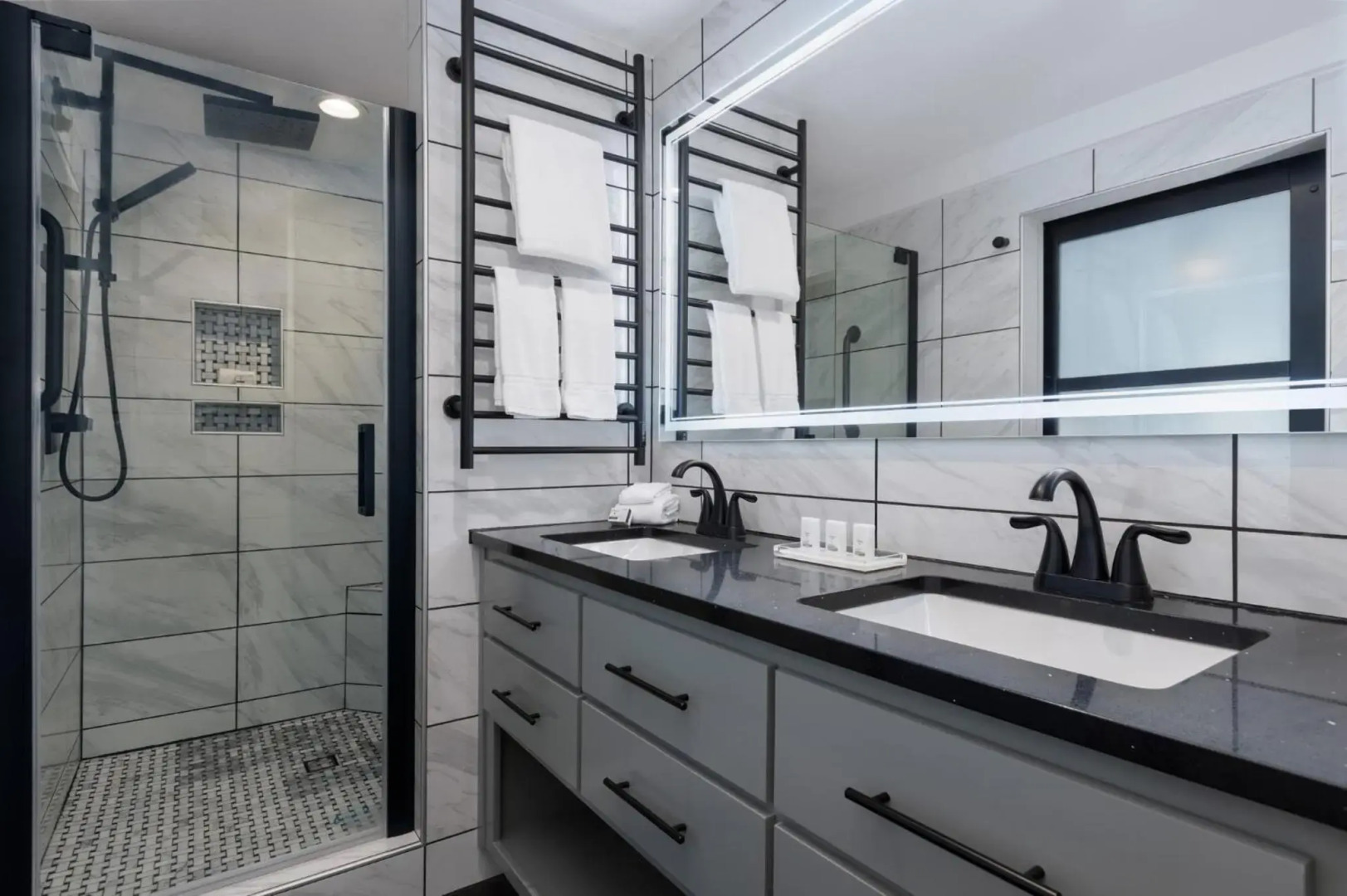 Holiday Inn Des Moines-Airport/Conf Center by IHG