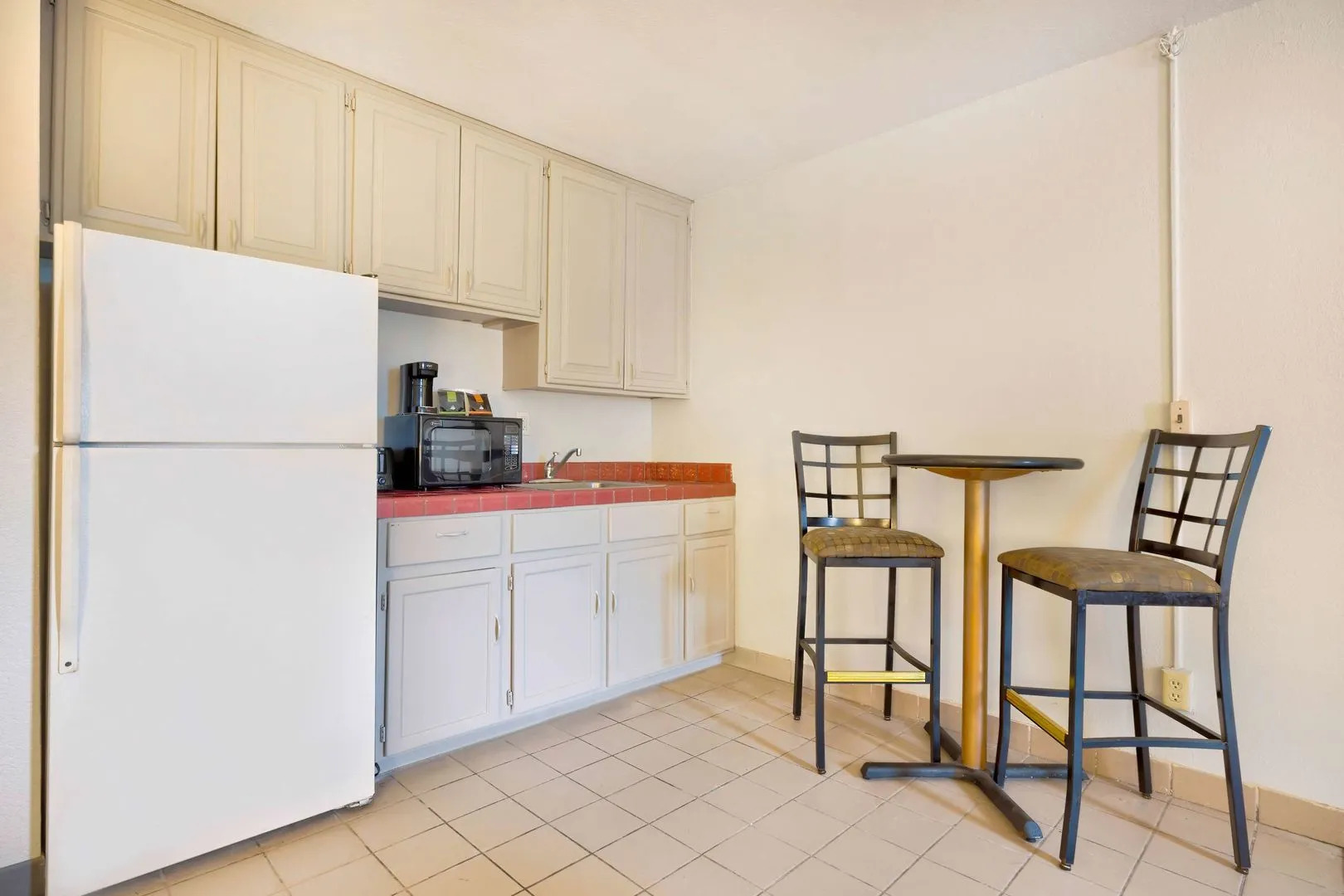 Studio 6 Bartlesville, OK