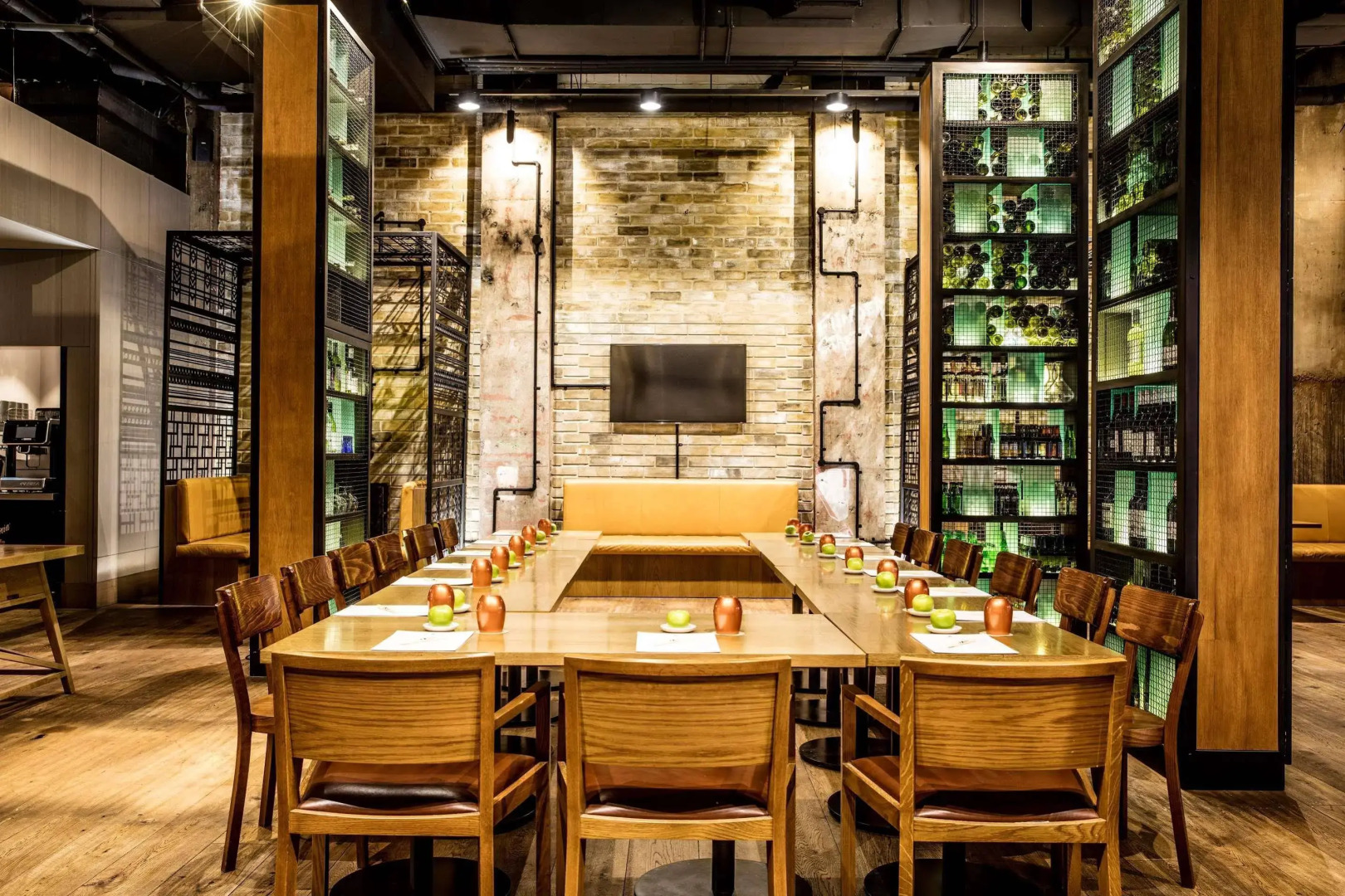 DoubleTree by Hilton Hotel Melbourne - Flinders Street