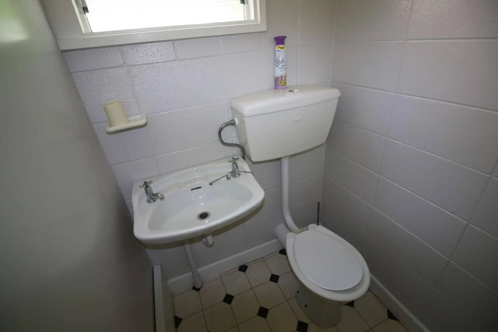 Forgotten World Motel