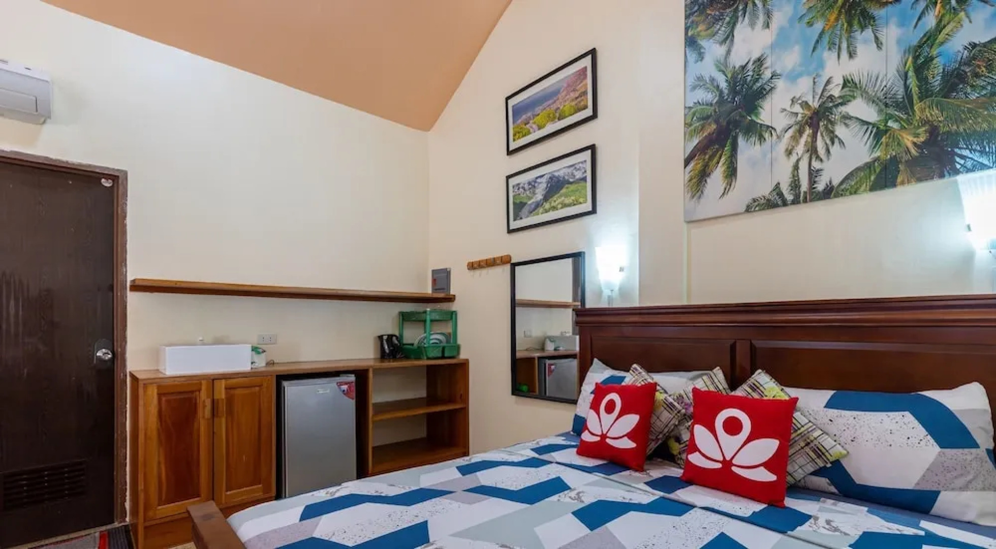 ZEN Rooms Ice Bear Inn Panglao