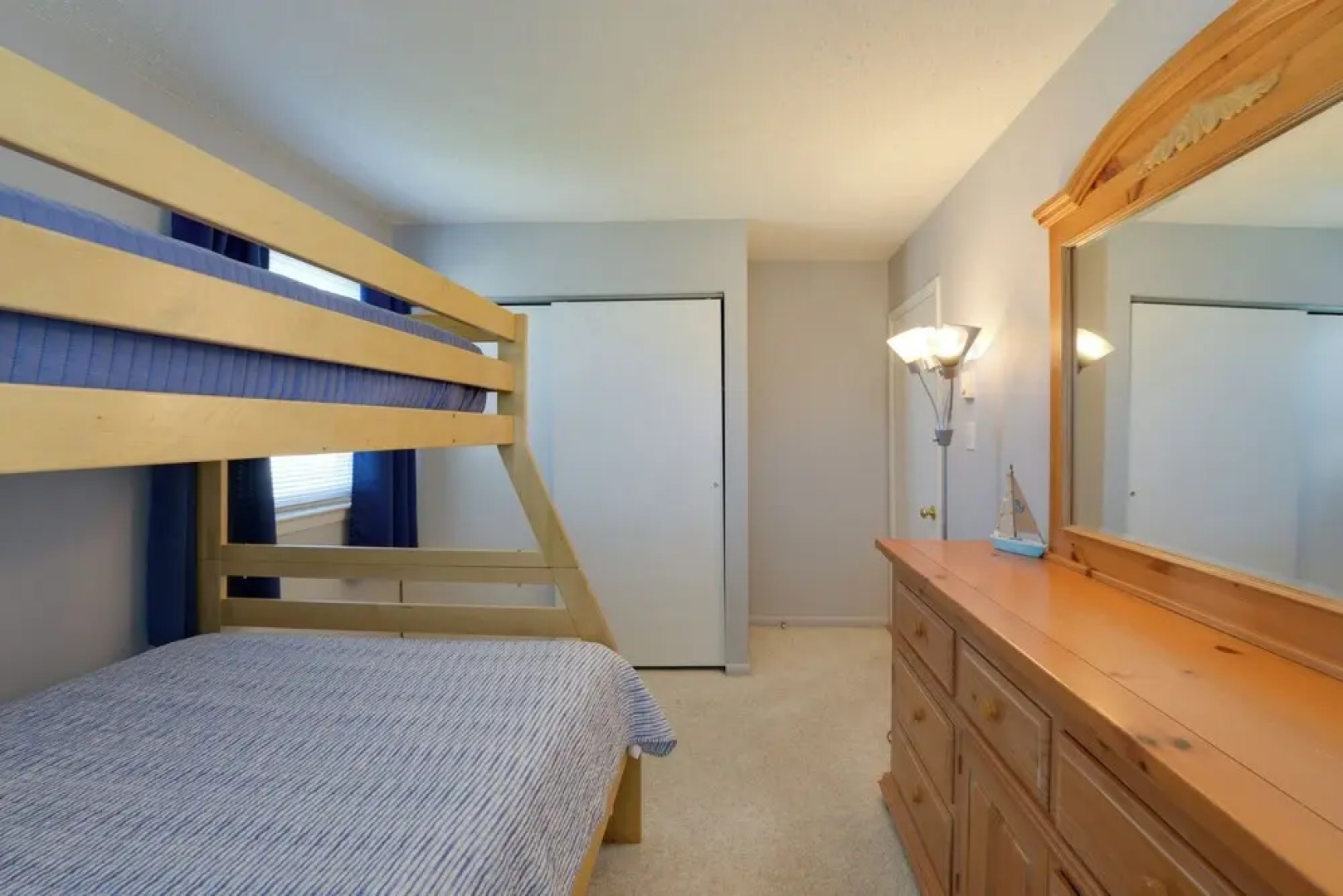 Brigantine Condo w/ Gas Grill - Walk to Beach!