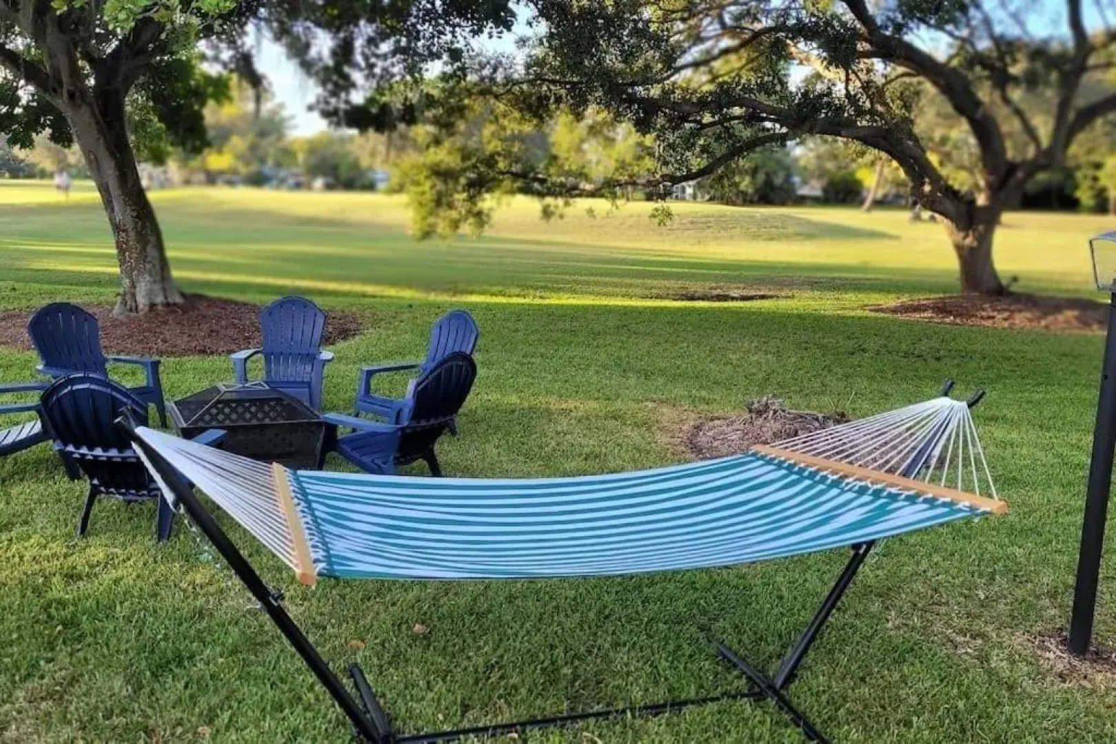 Remodeled 4BR Pool Home / Golf View/Near Beaches