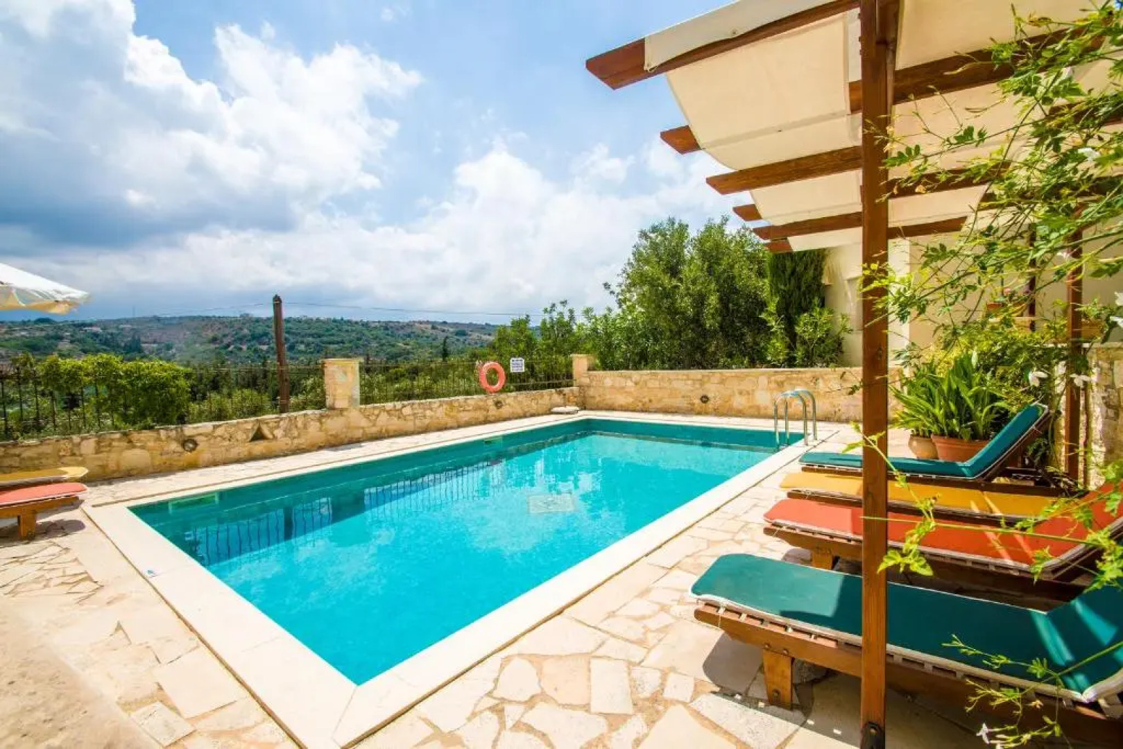 Helianthos Villas