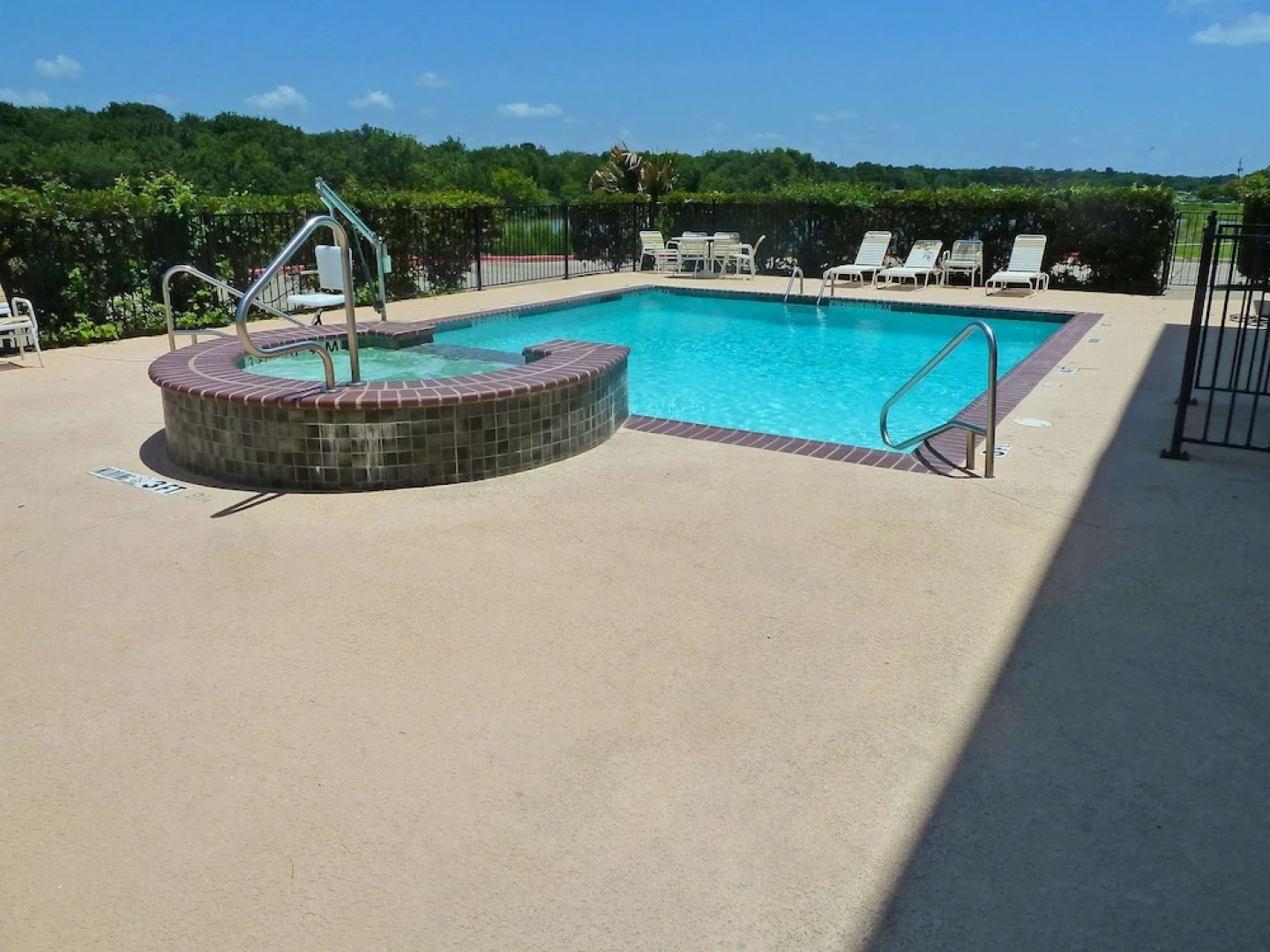 La Quinta Inn & Suites Gun Barrel City