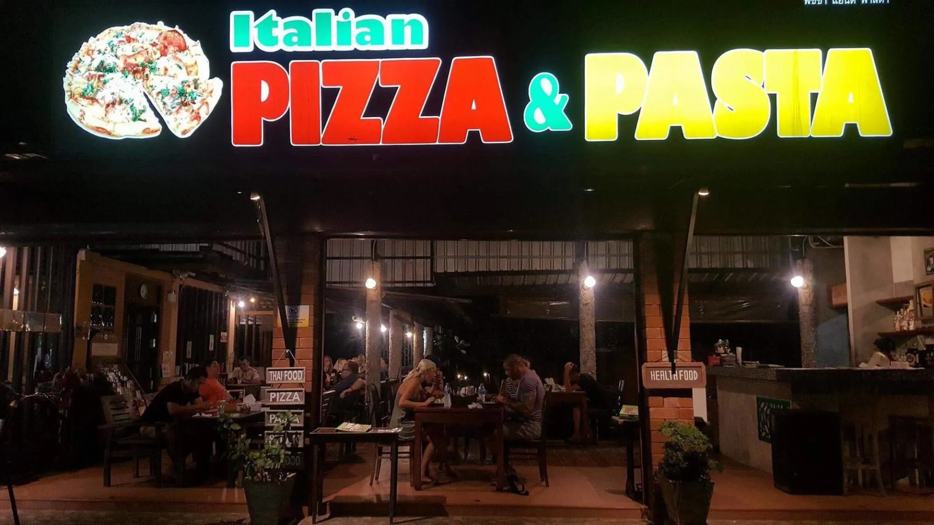 Floraville Phuket Resort