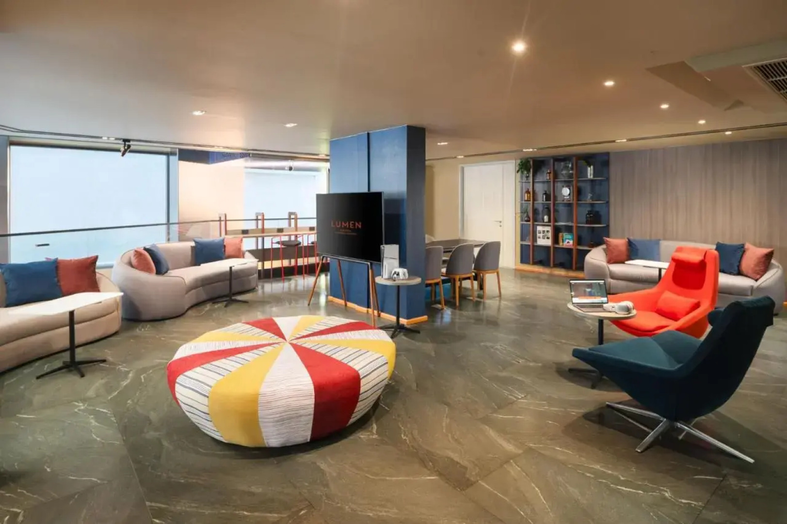 Lumen Bangkok Udomsuk Station