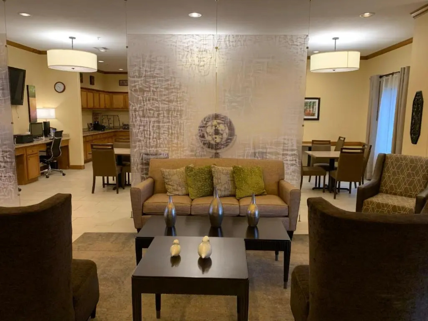 Comfort Inn & Suites