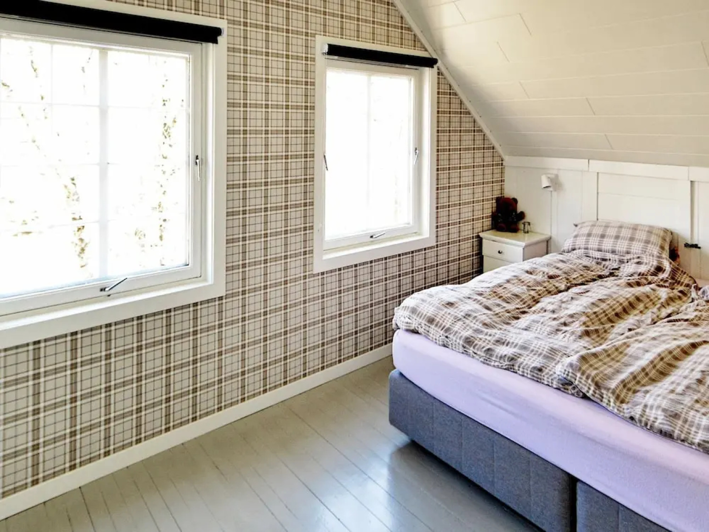 Holiday Home in Høvåg