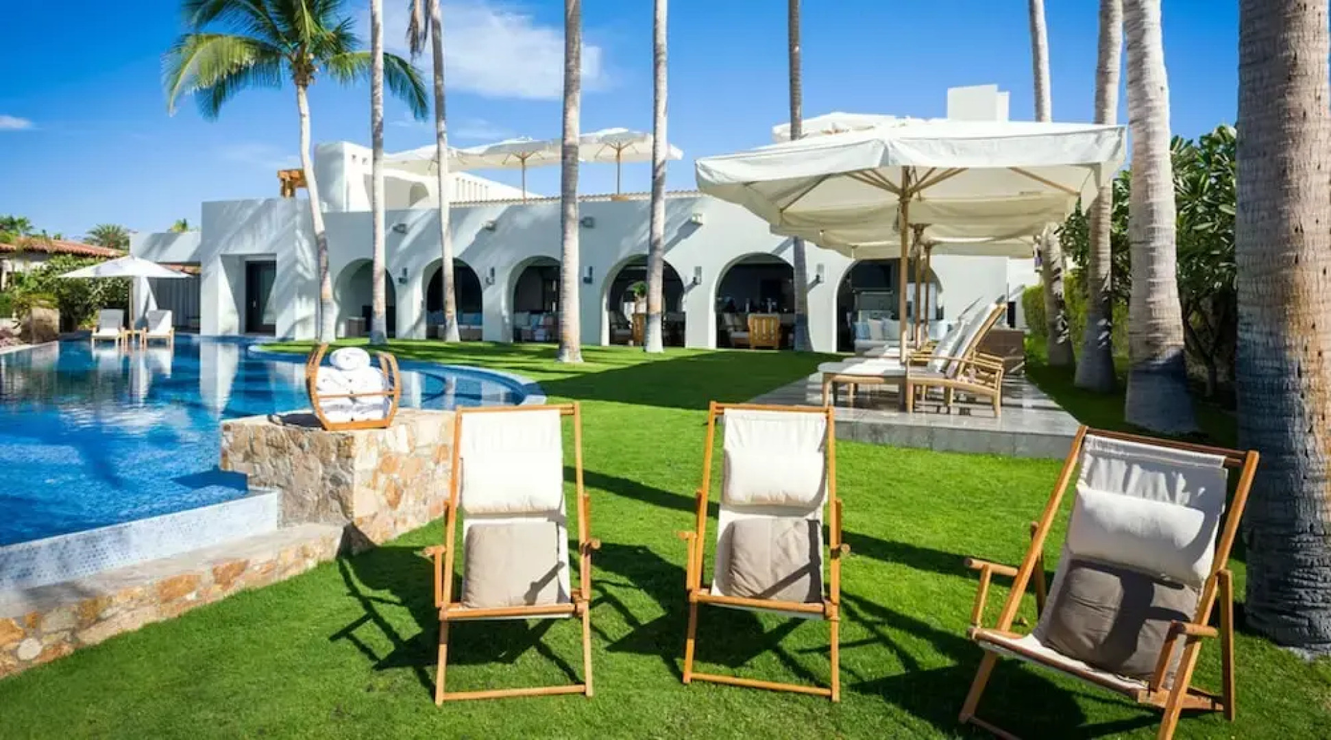 Exclusive Beachfront Holiday Mansion, San Jose Del Cabo Mansion 1020