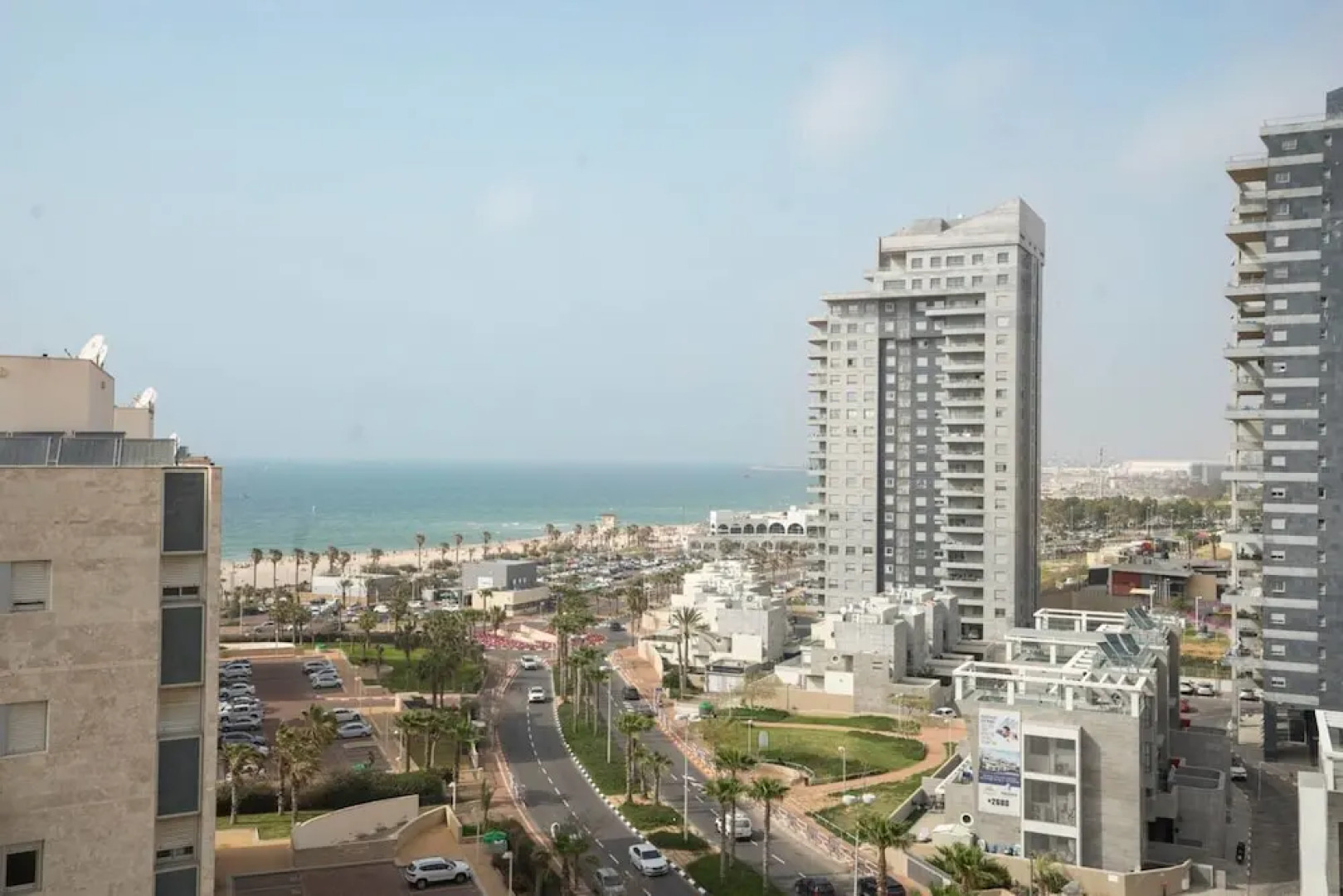 Luxury Marina Penthouse