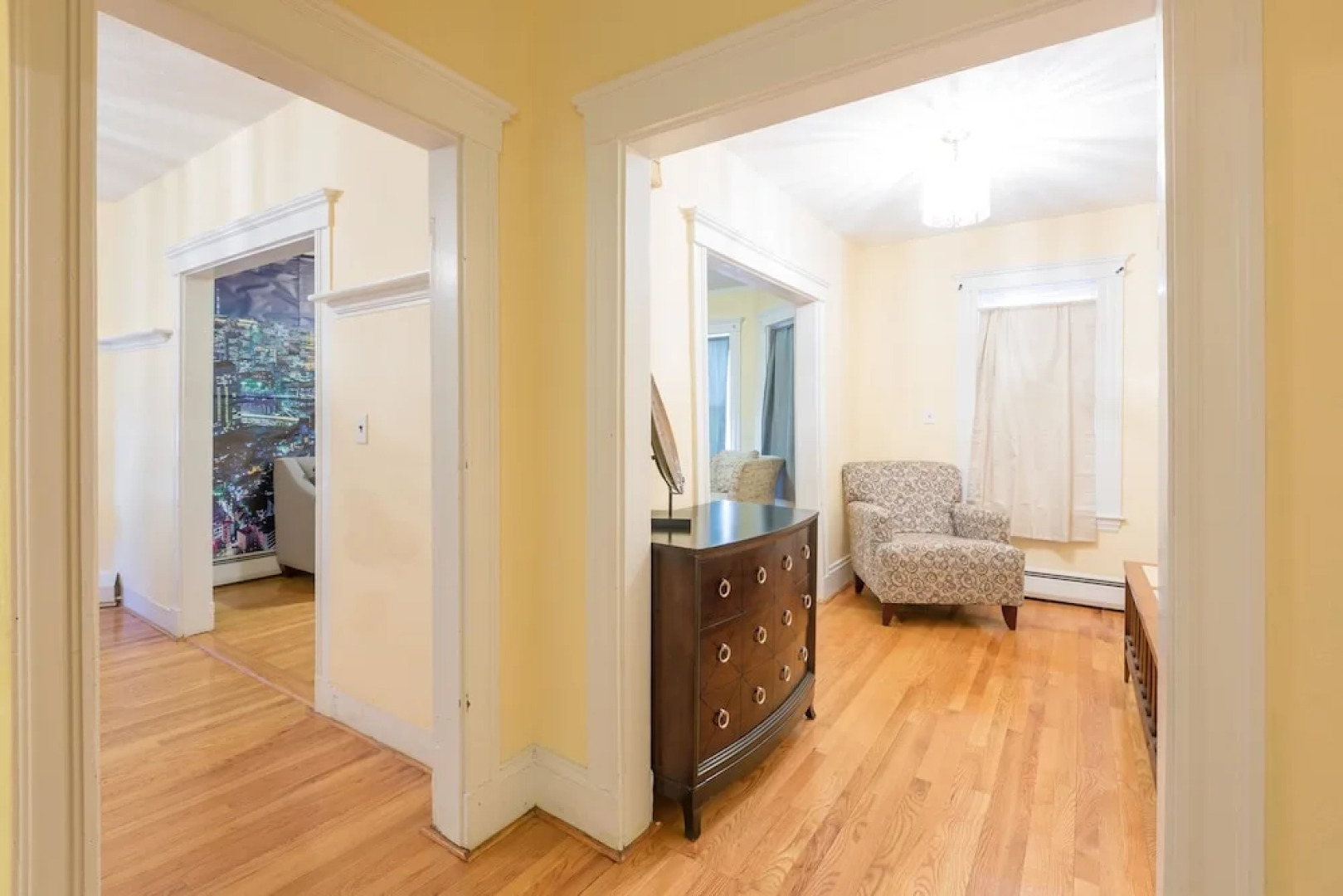 Airy Apartments by Starlight Suites