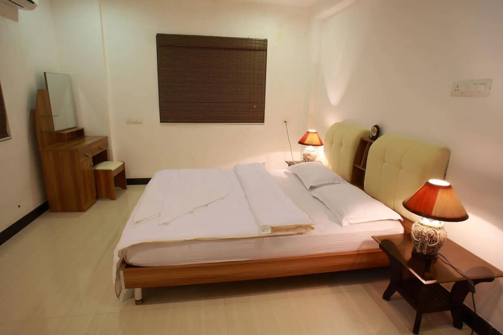 Phils Residency & Banquets