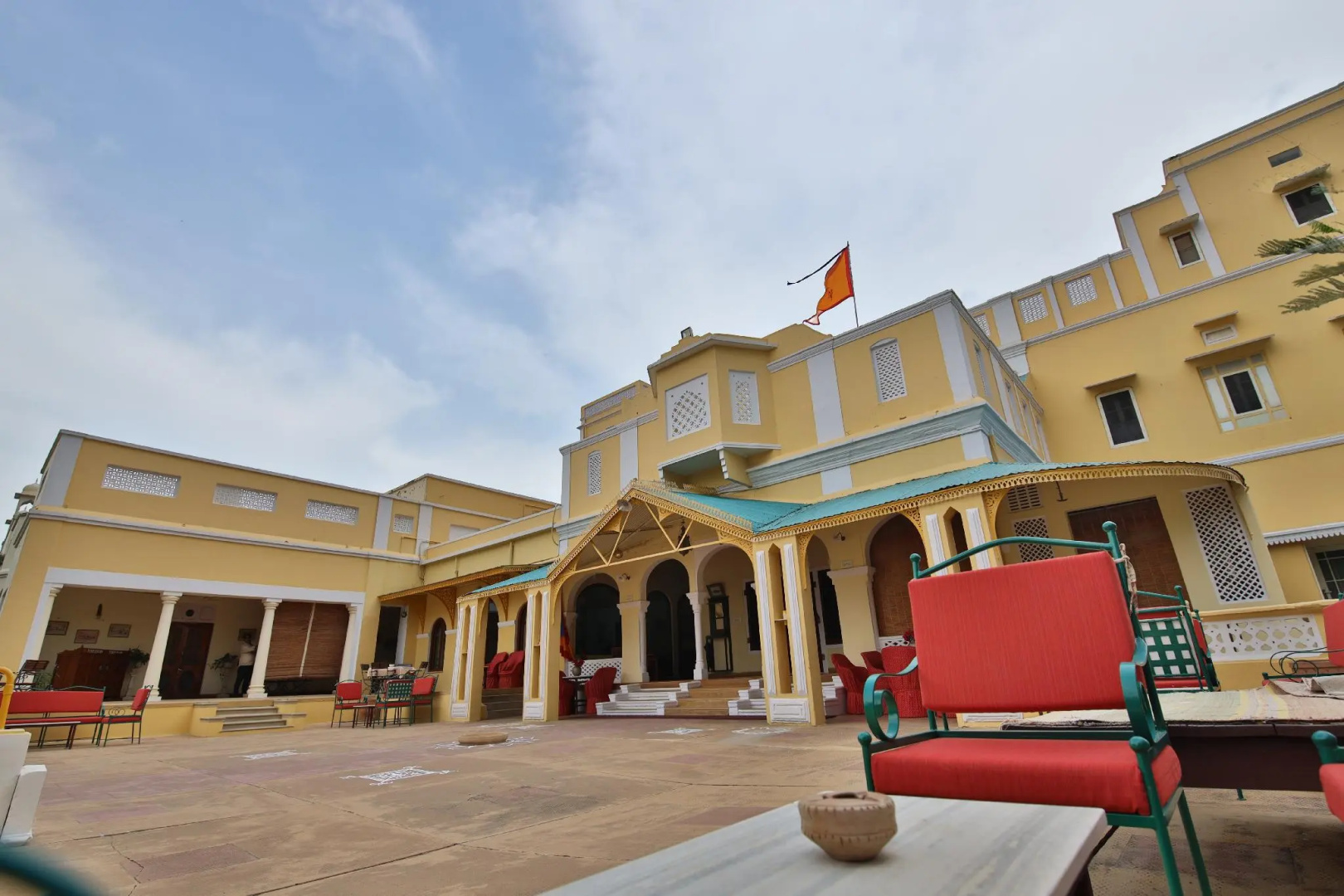 Roop Niwas Kothi Hotel