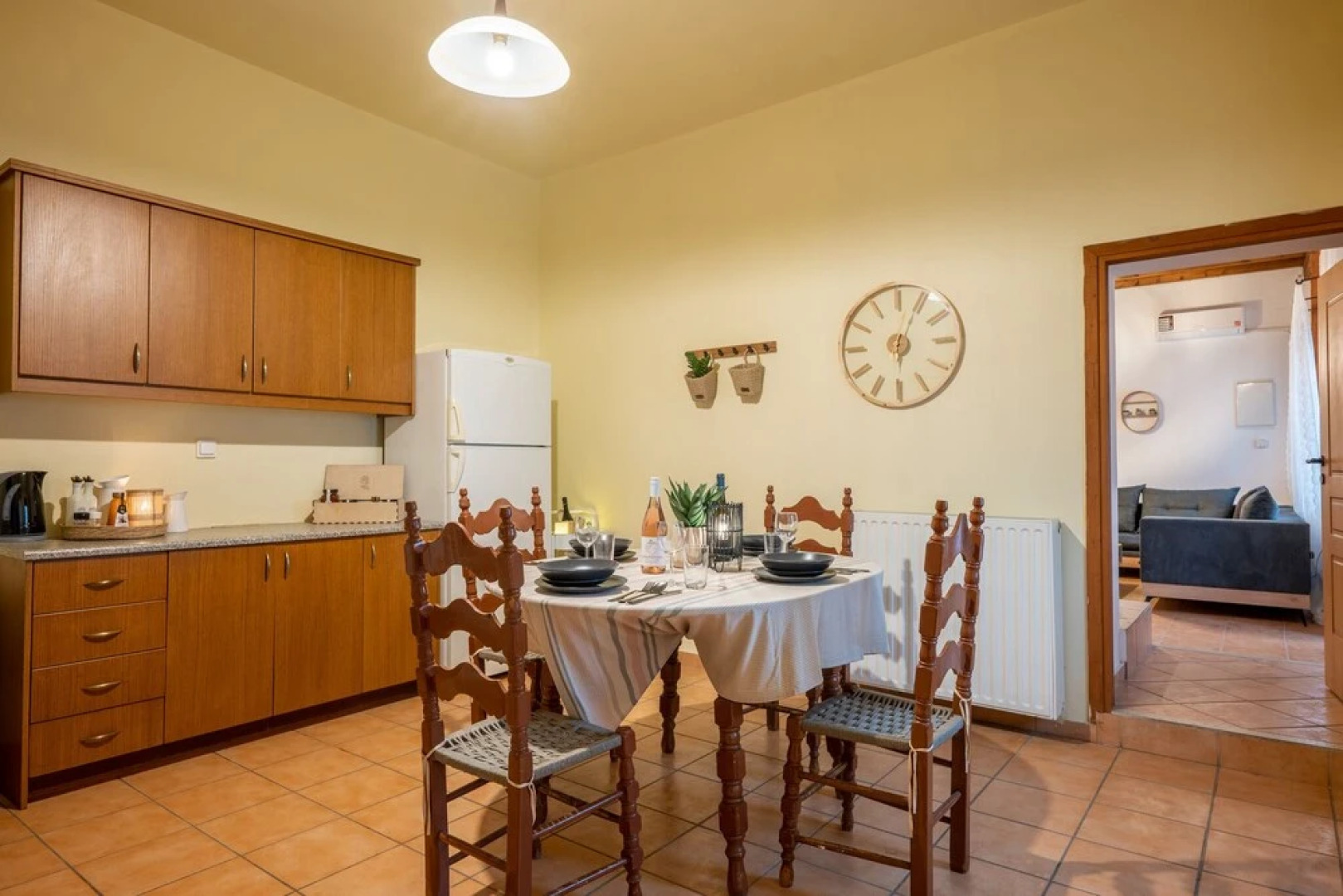 Walnut Tree Villa Ano Archanes-10km From Heraklion
