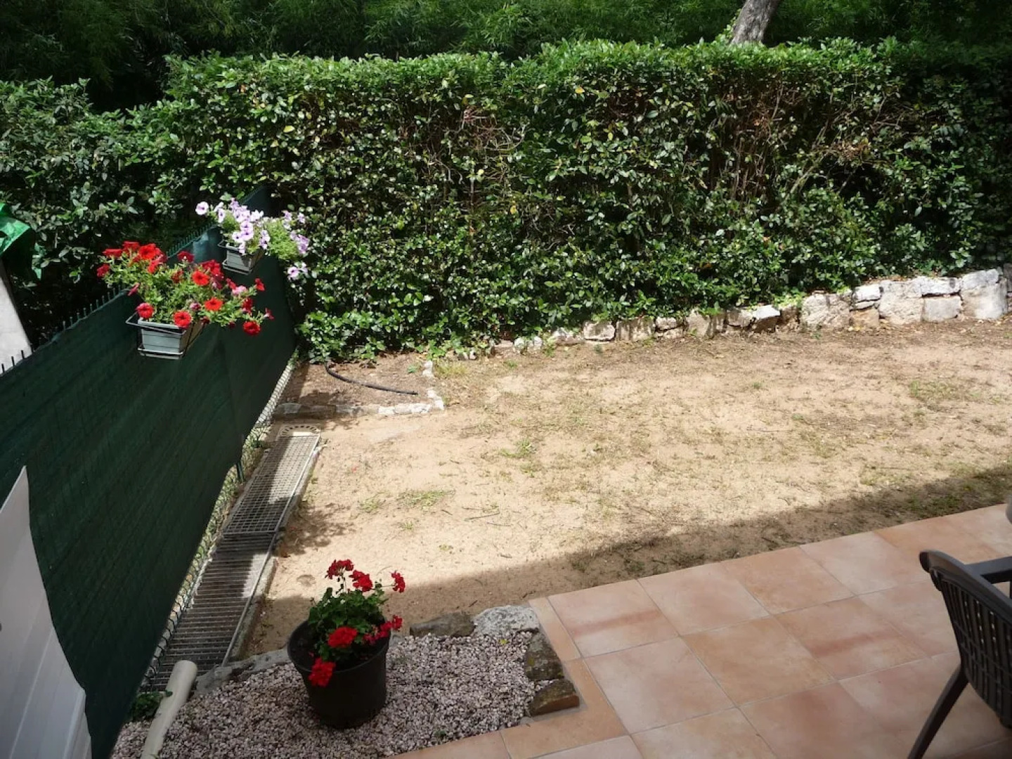 furniture tourism ground floor