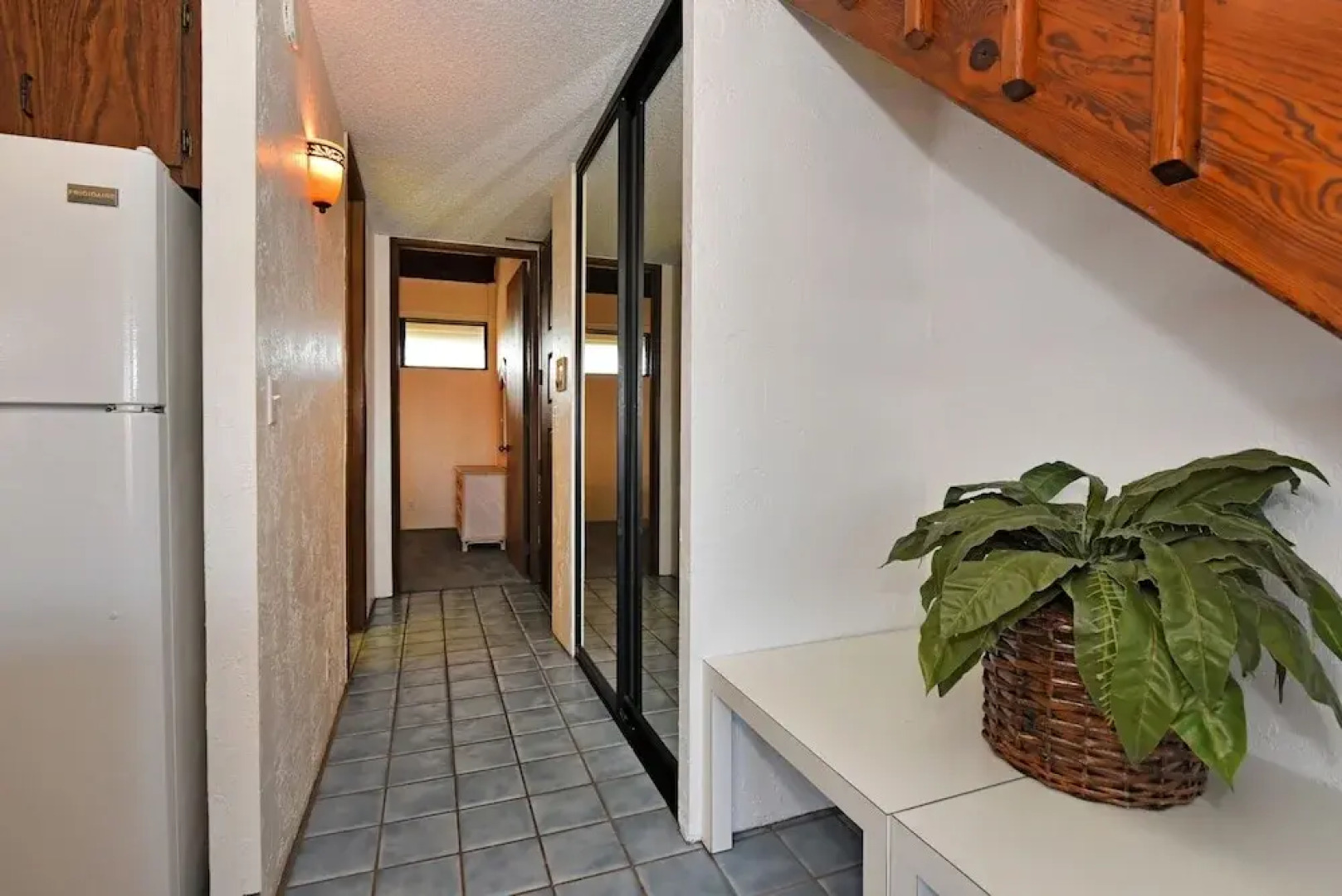 Papakea #d402 3 Bedroom Condo by RedAwning