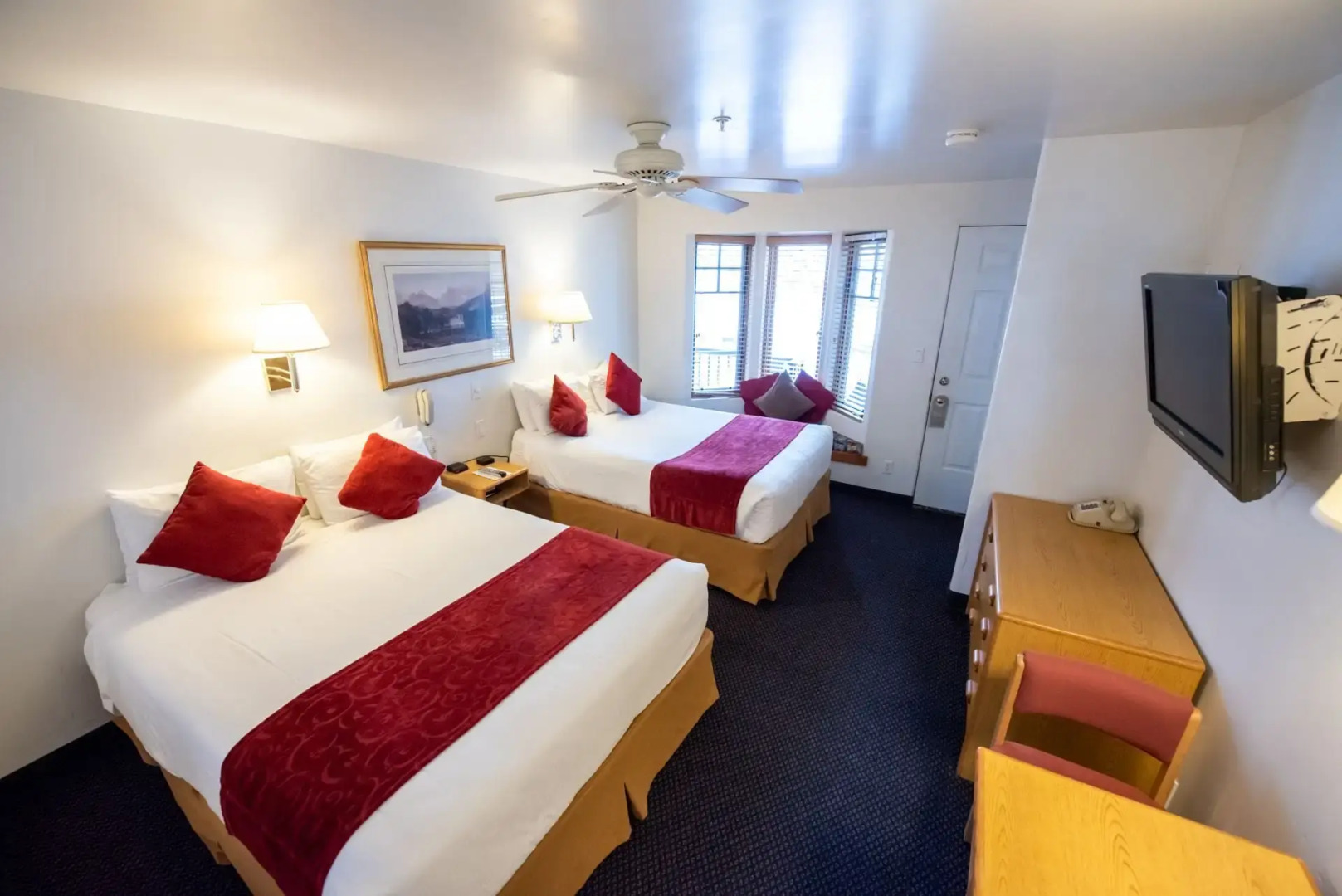 St. Moritz Lodge & Condominiums