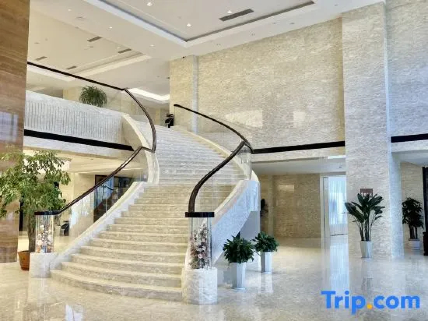 Shaanxi Dijian Nanshan (Huashan) Hot Spring Hotel