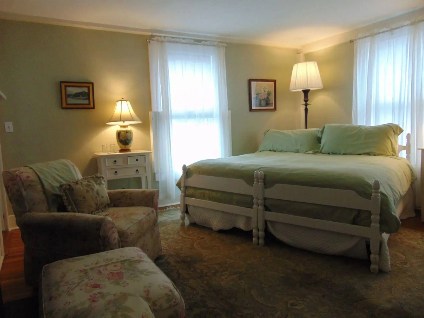 Cliff Lodge