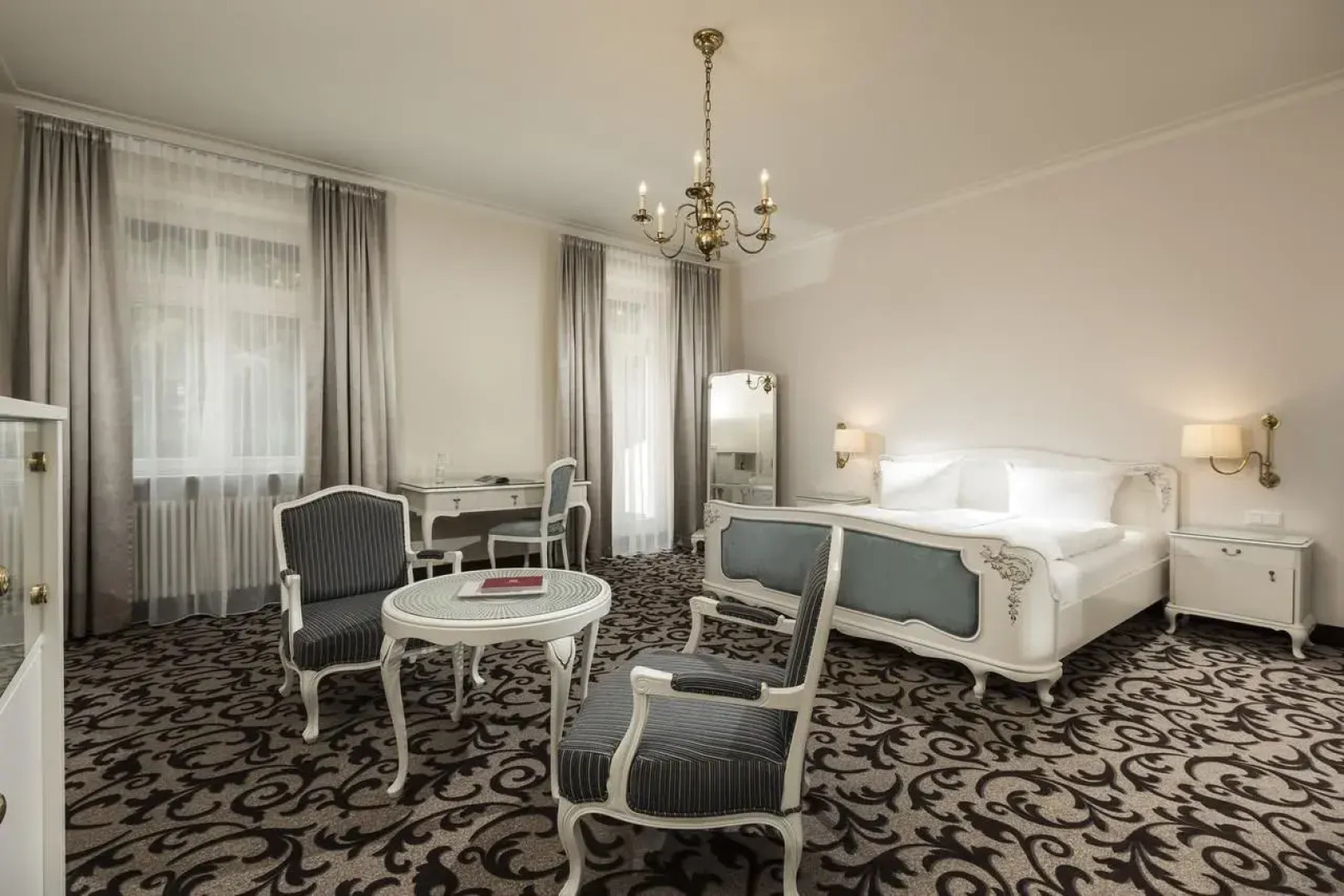 Badischer Hof Baden-Baden - Leonardo Limited Edition