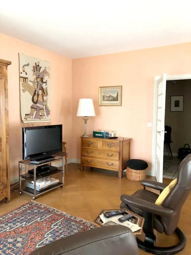 Apartment With 2 Bedrooms in Saint-germain-en-laye, With Wonderful City View, Furnished Terrace and Wifi