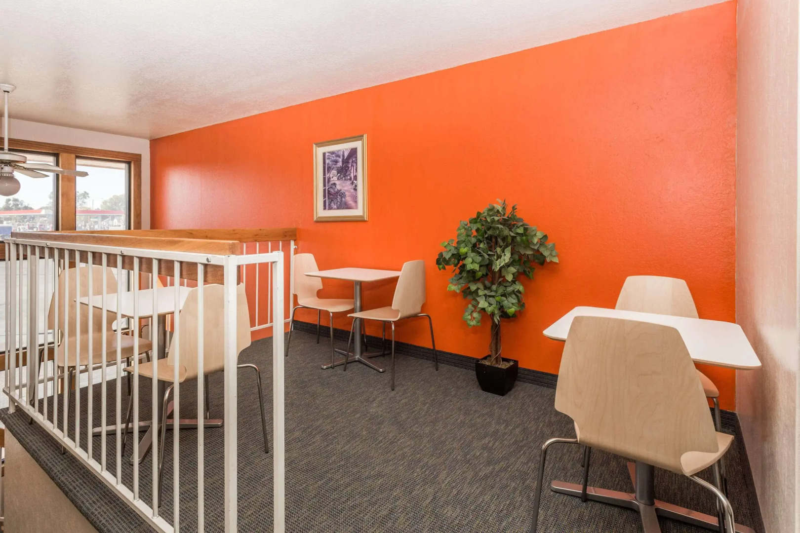 Super 8 By Wyndham Ft. Morgan