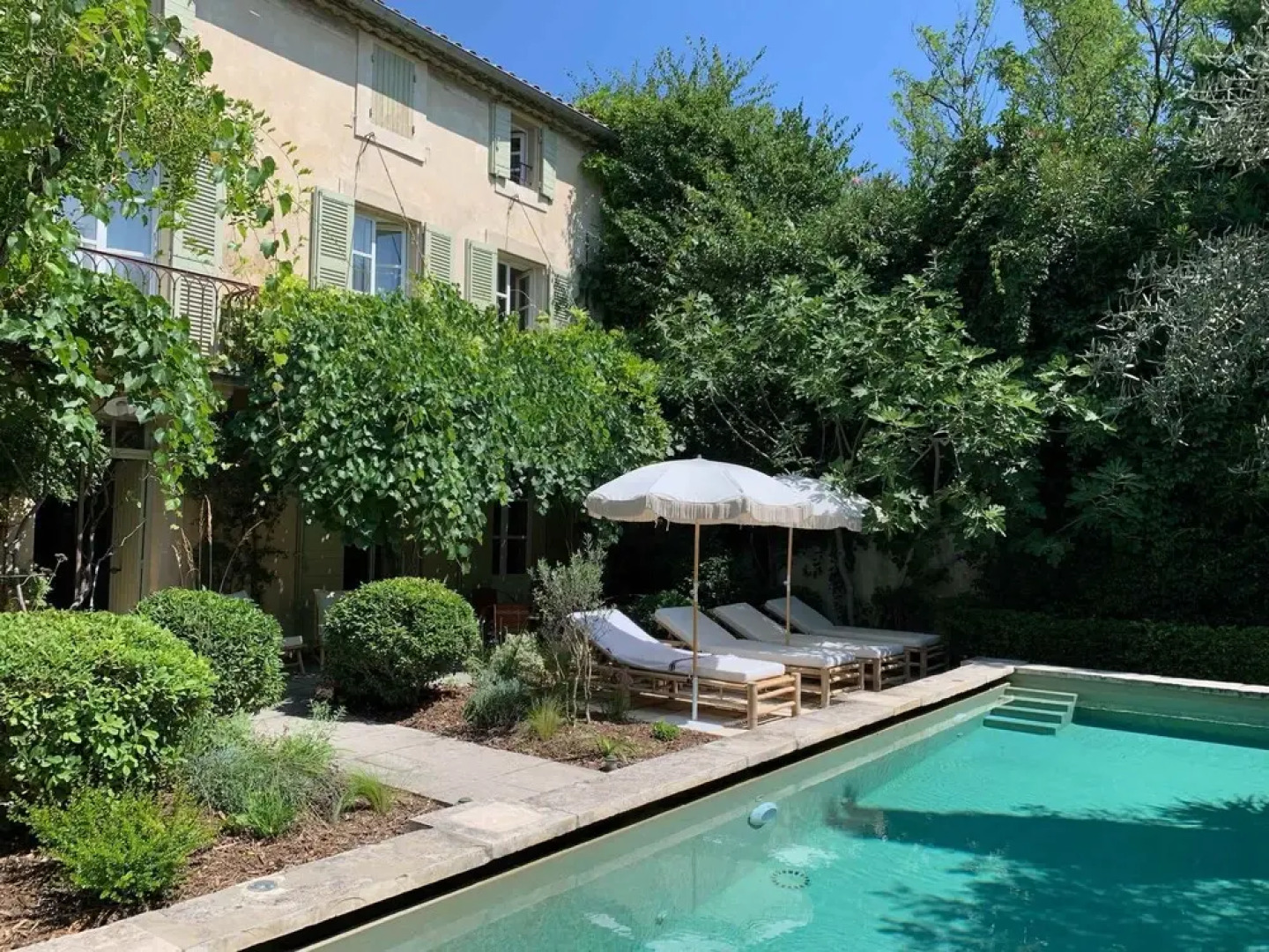 Villa Maillane 18th Century Residence Completely Renovated