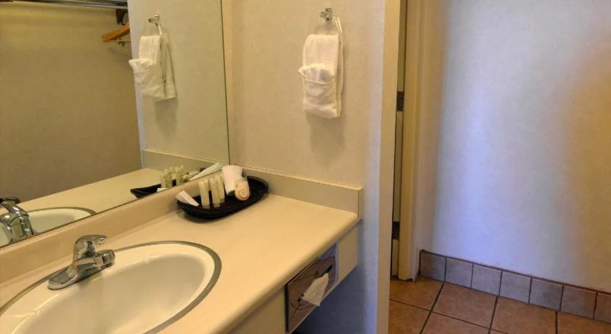 Elephant Butte Inn & Spa