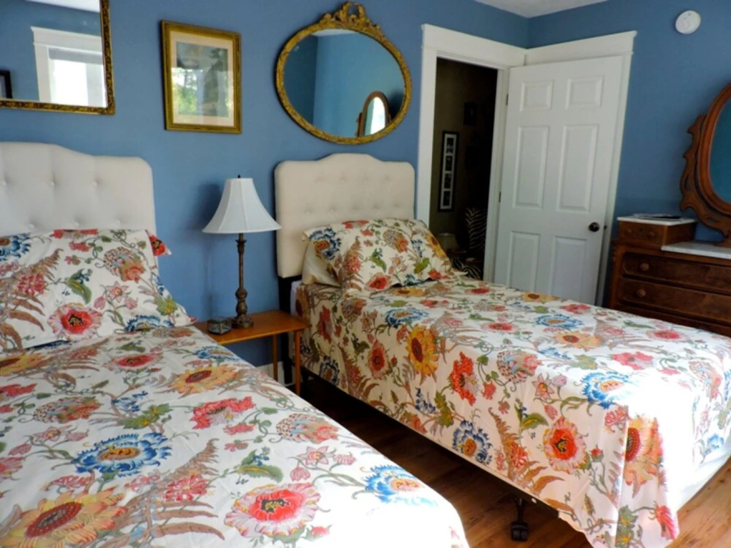 Huckleberry Hill Bed and Breakfast