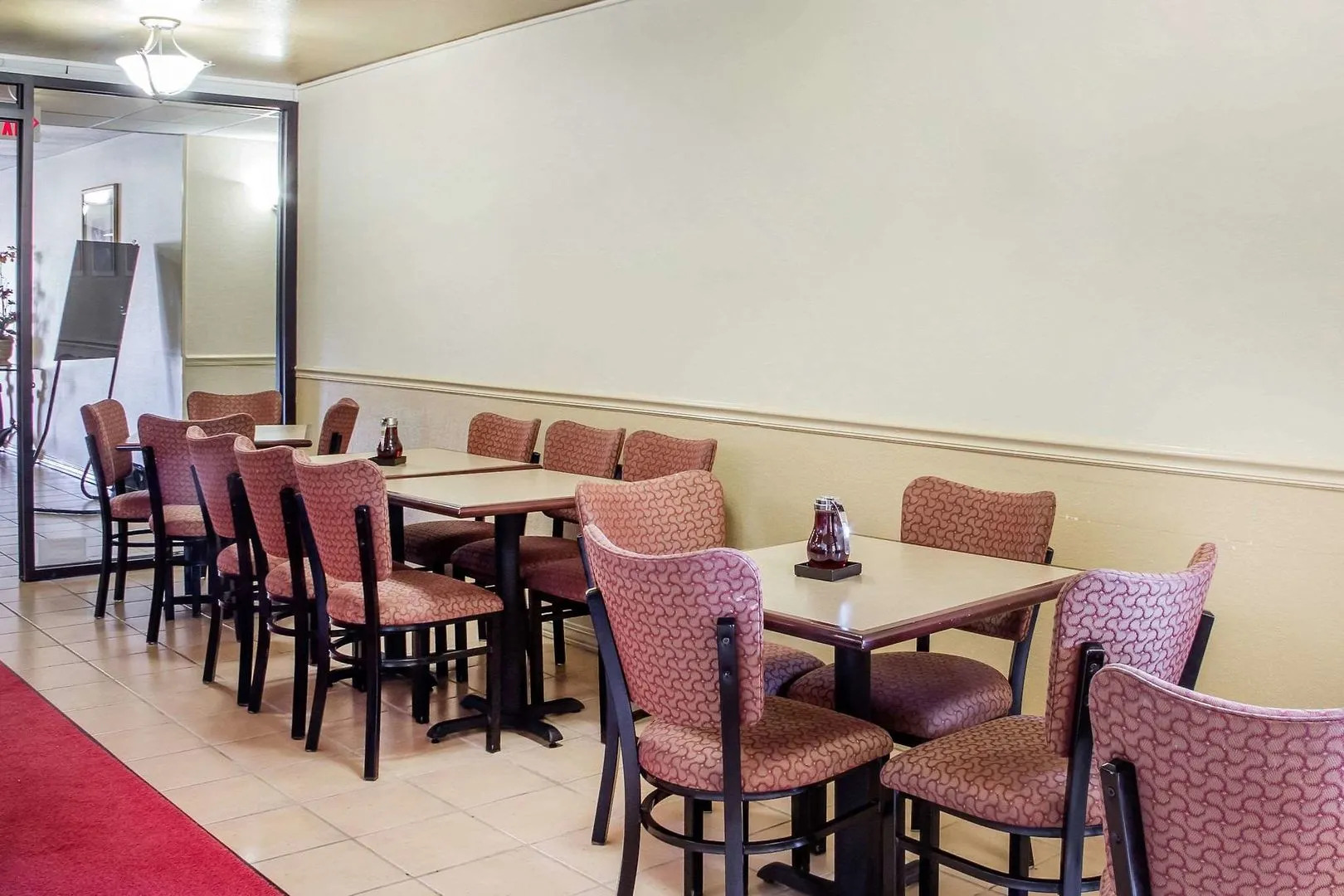 Studio 6 Claremore, OK