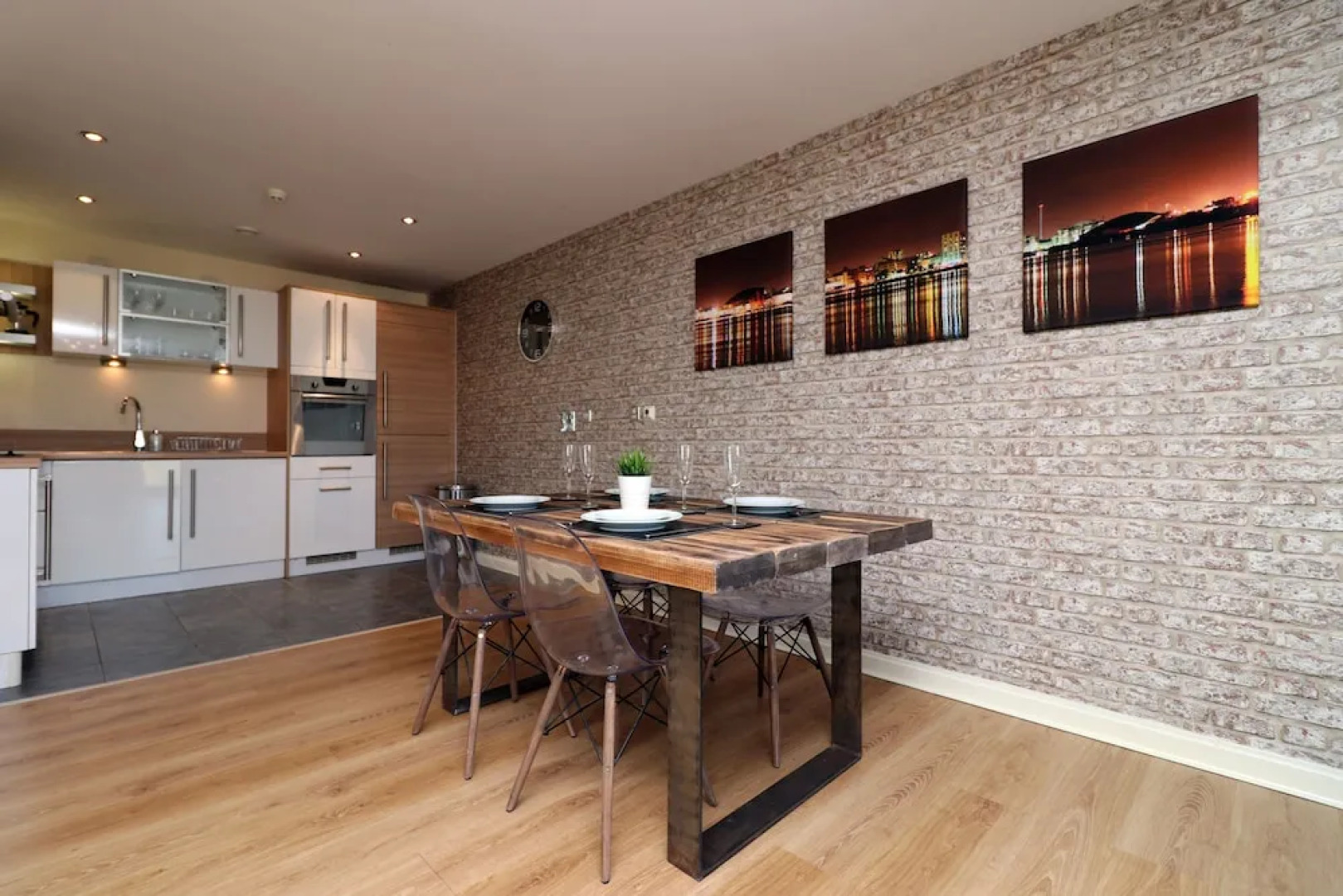 Stay Central Century Wharf